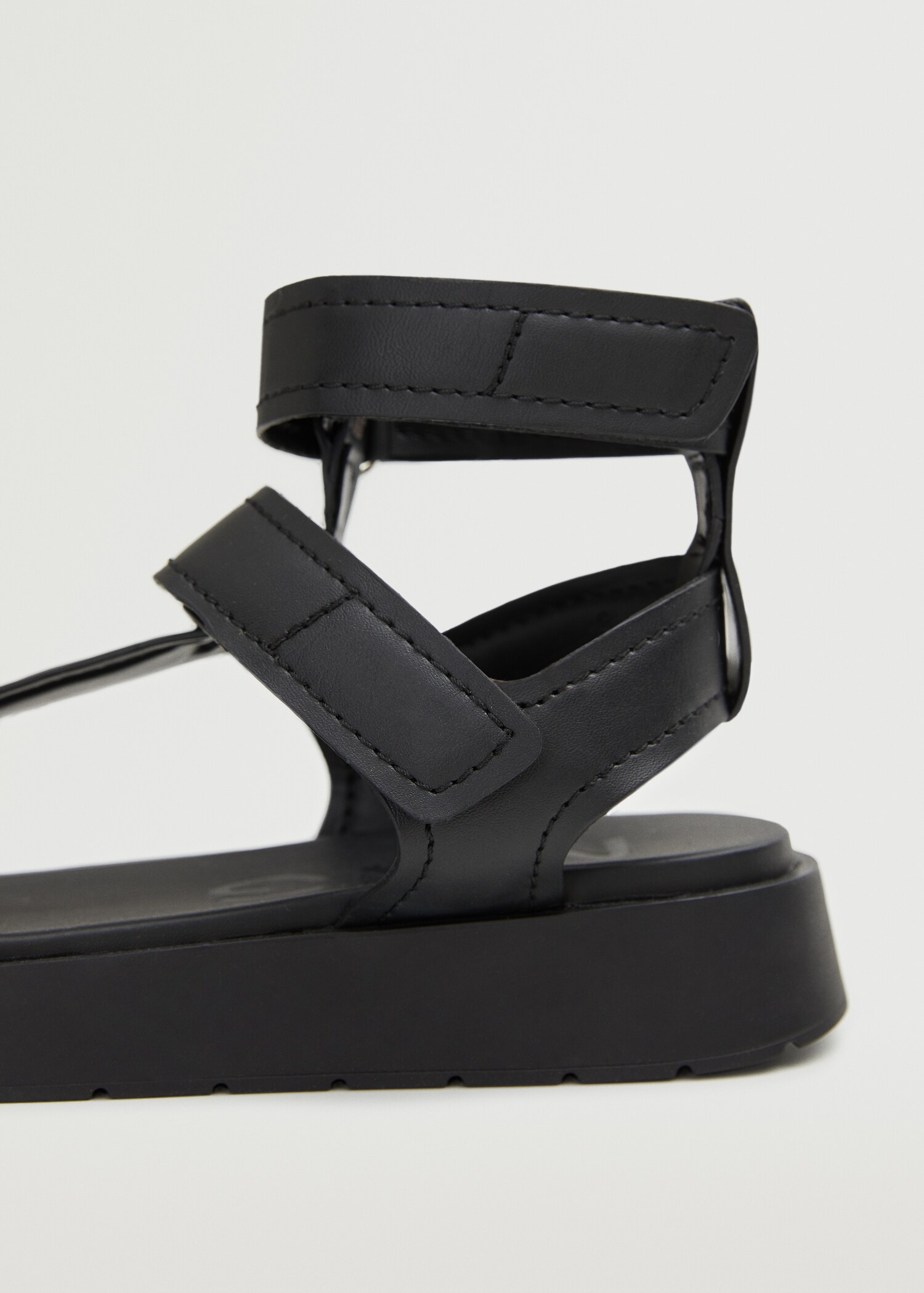 Platform strap sandals - Details of the article 3