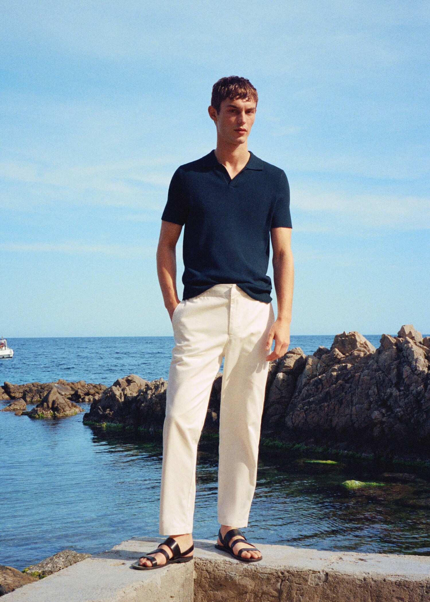Fluid linen polo shirt - Details of the article 5