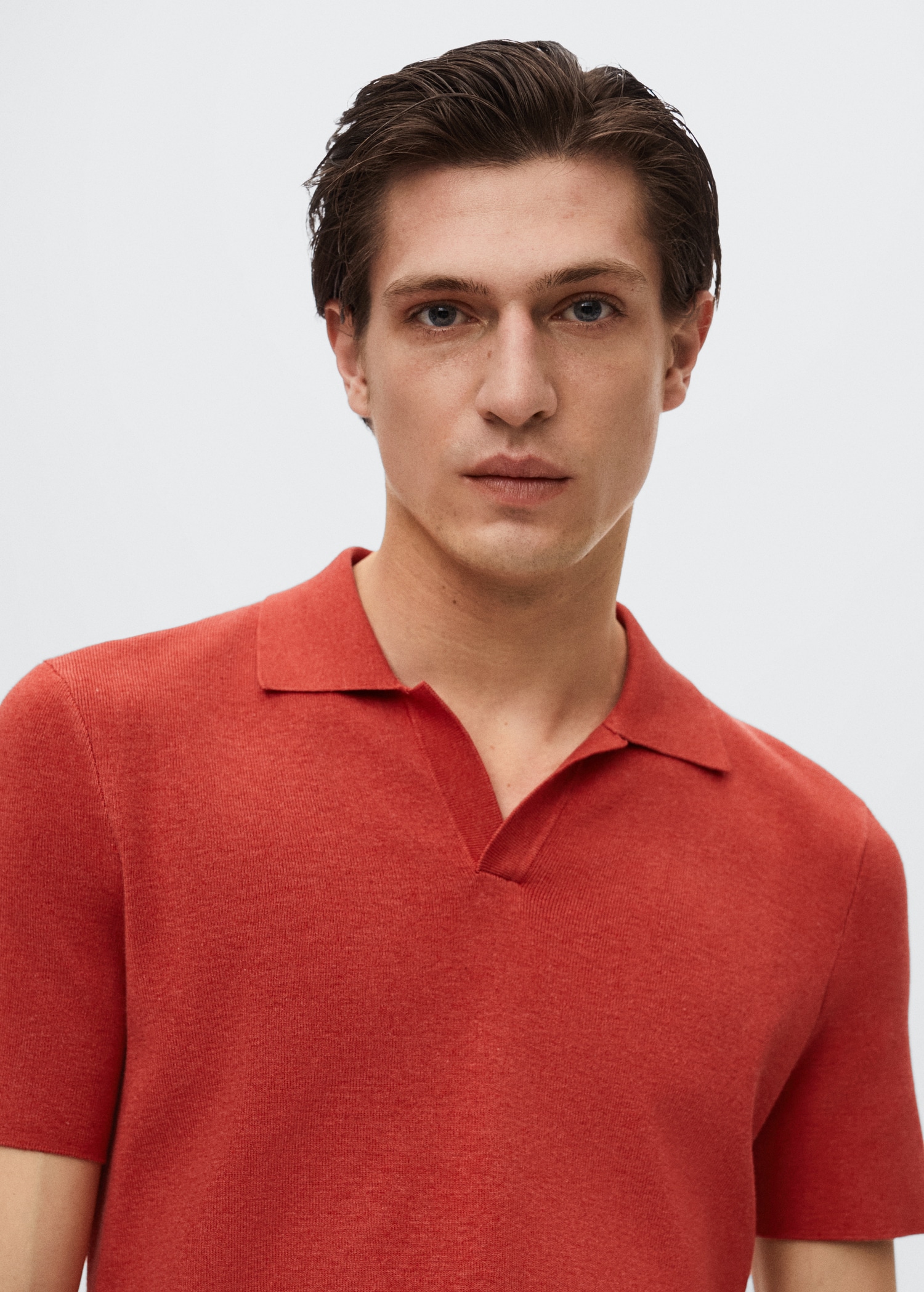 Fluid linen polo shirt - Details of the article 1