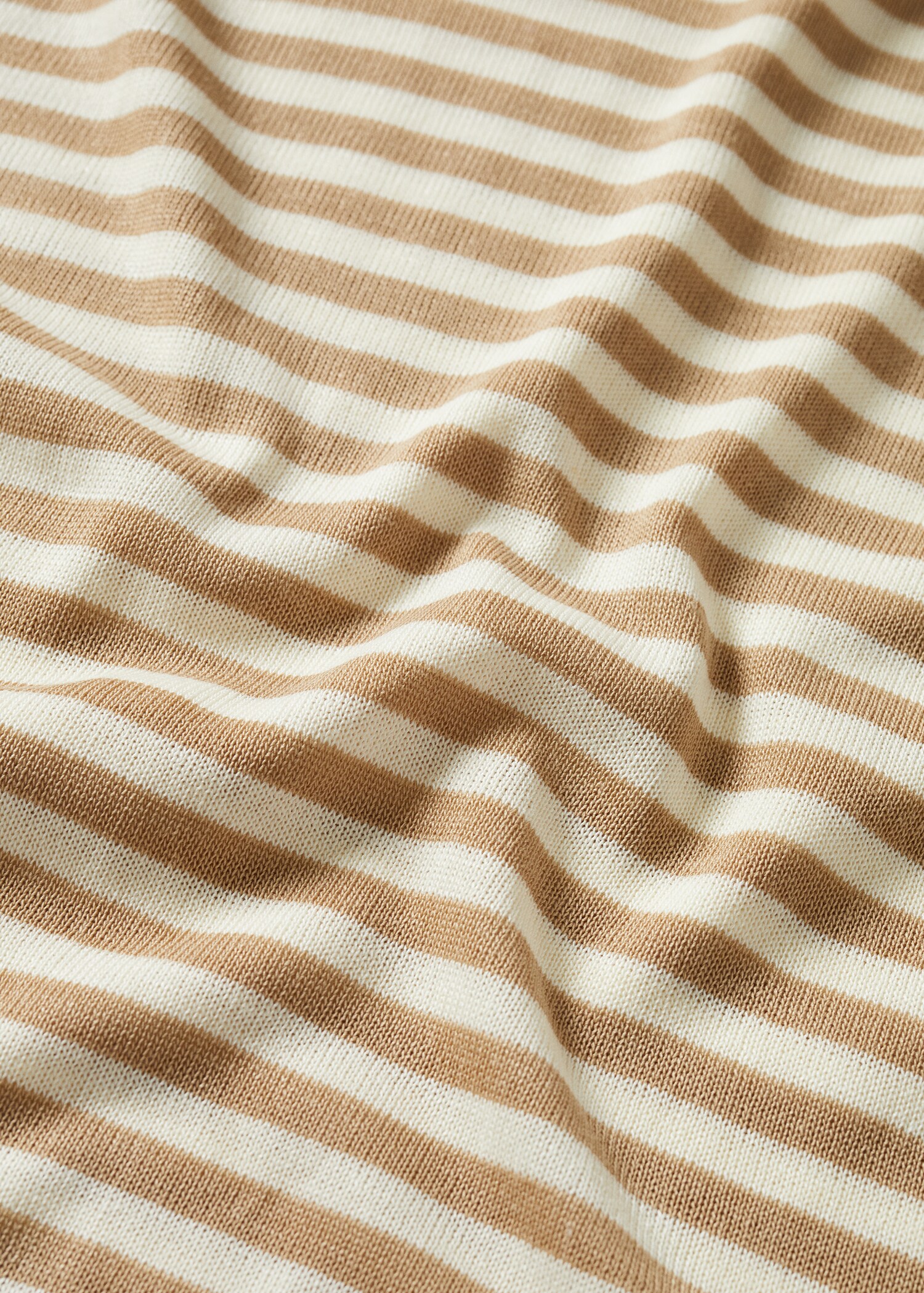 Striped linen T-shirt - Details of the article 8