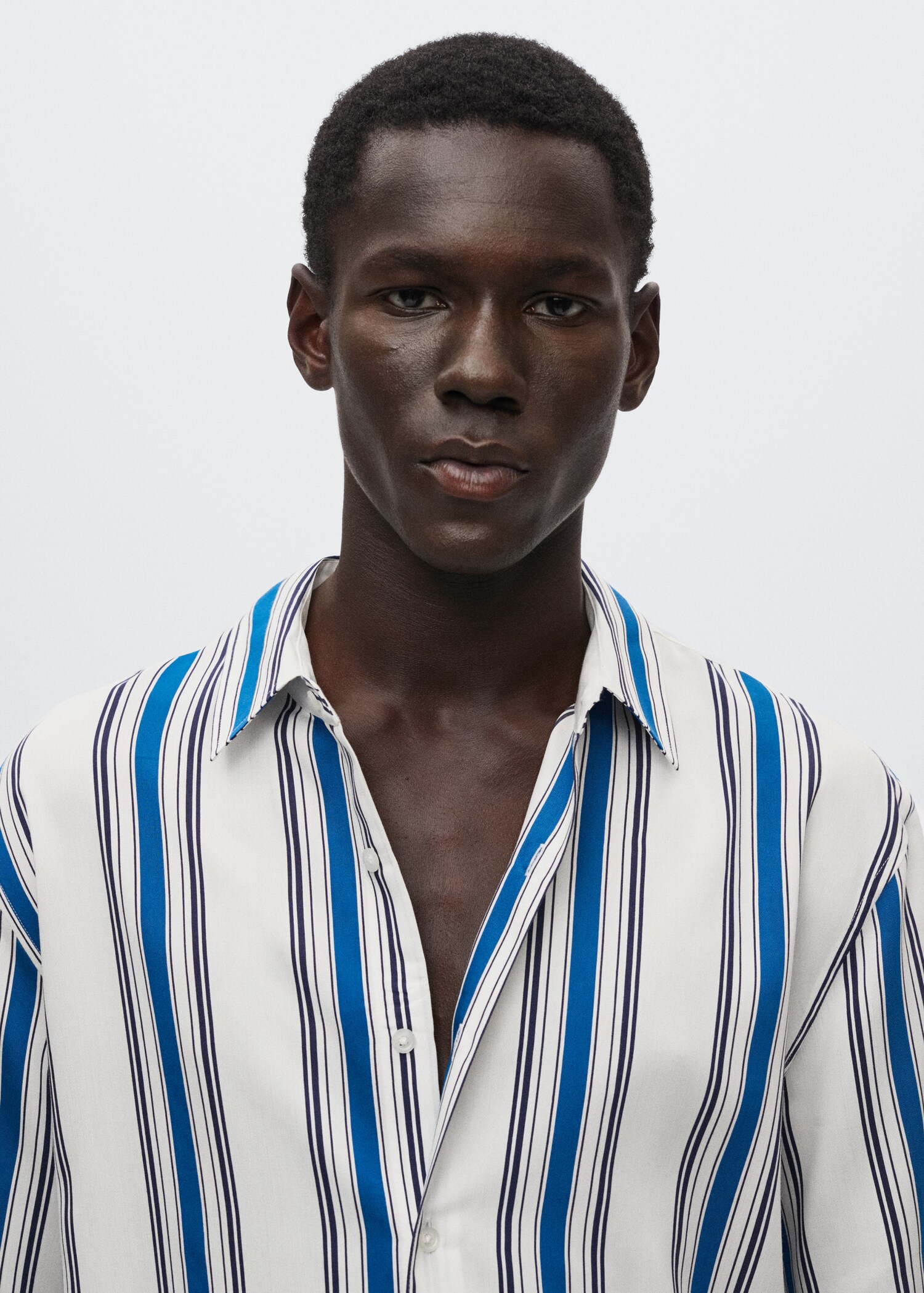 Chemise fluide rayures - Détail de l'article 1