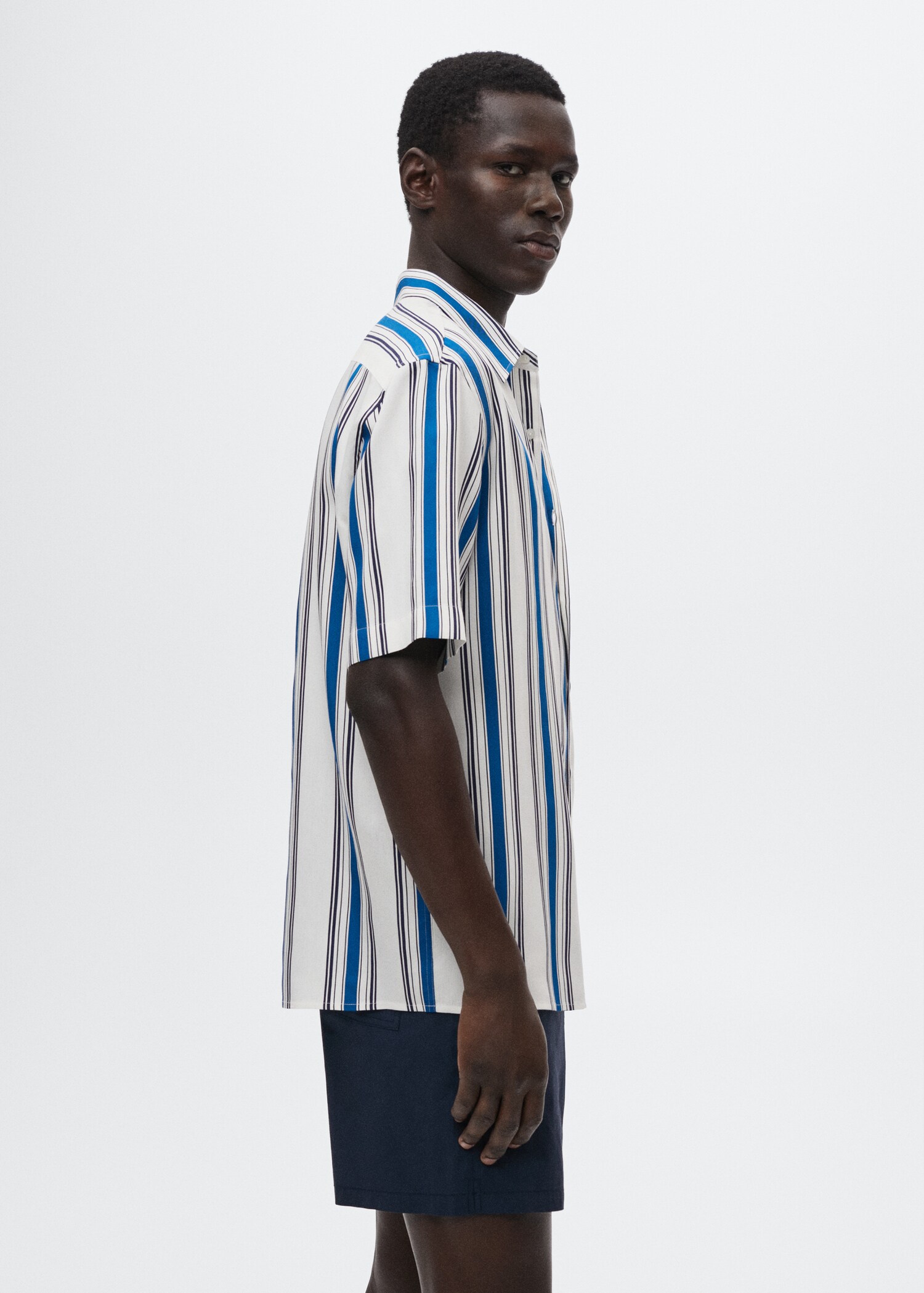 Chemise fluide rayures - Détail de l'article 2