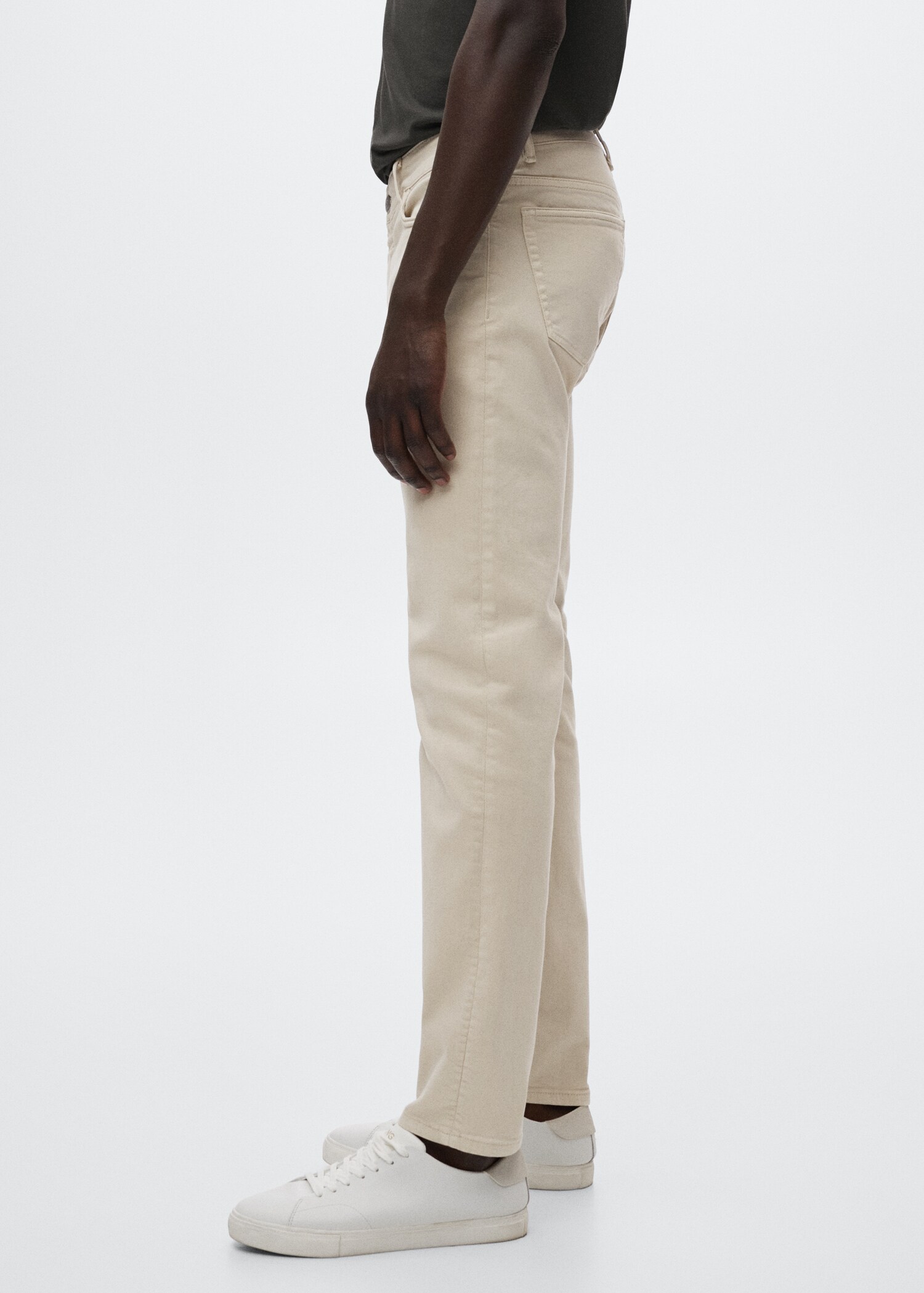 Slim-fit coloured jeans - Details of the article 2