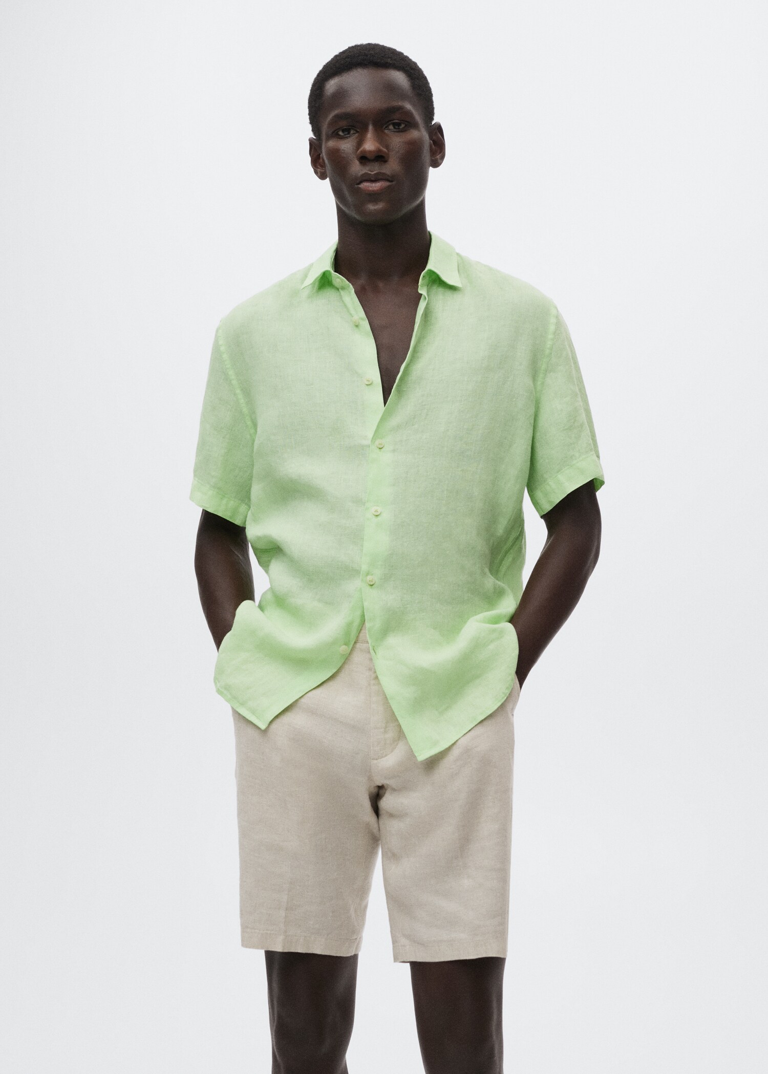 100% linen short sleeve shirt - Medium plane