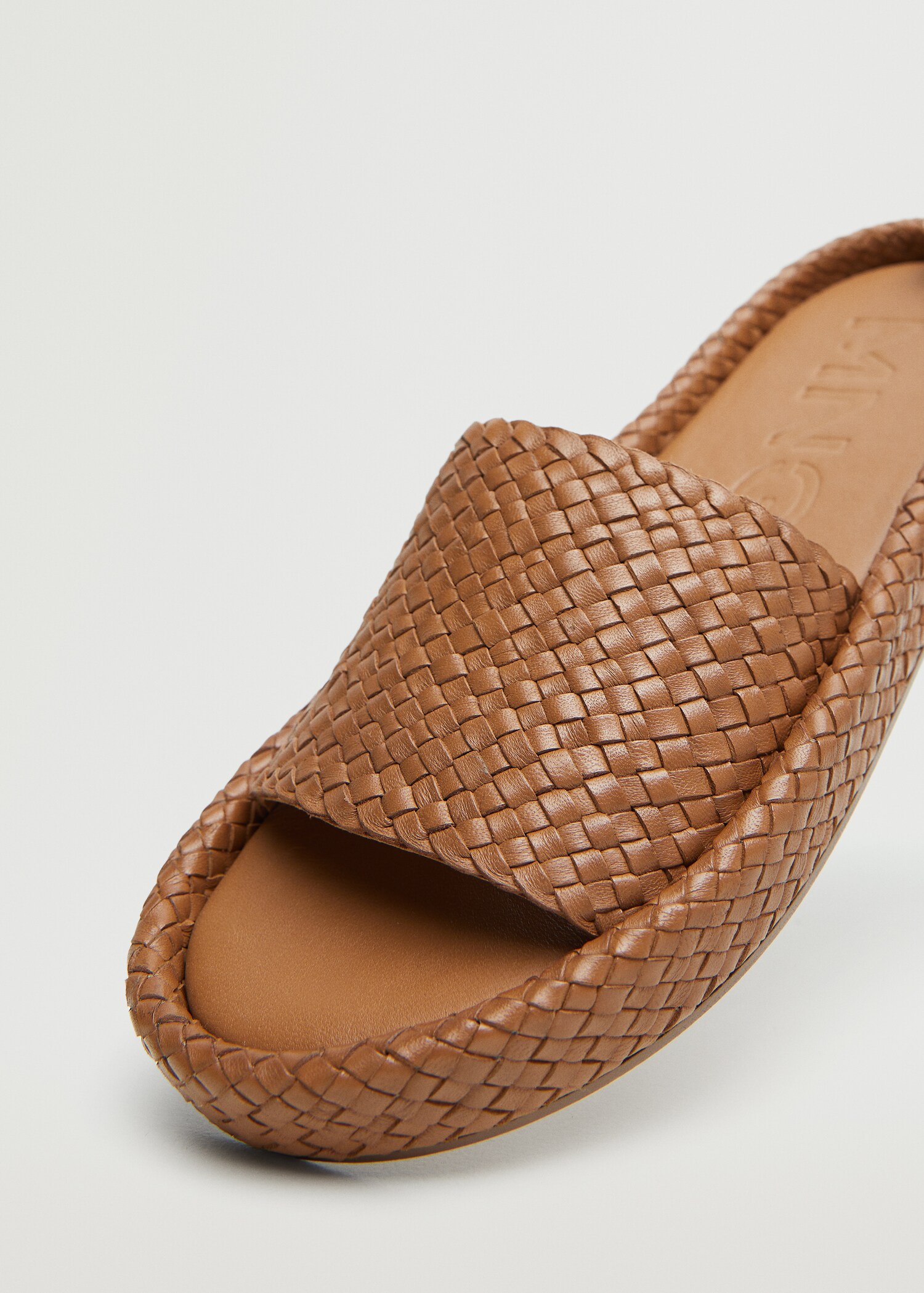 Leather braided sandals - Details of the article 2