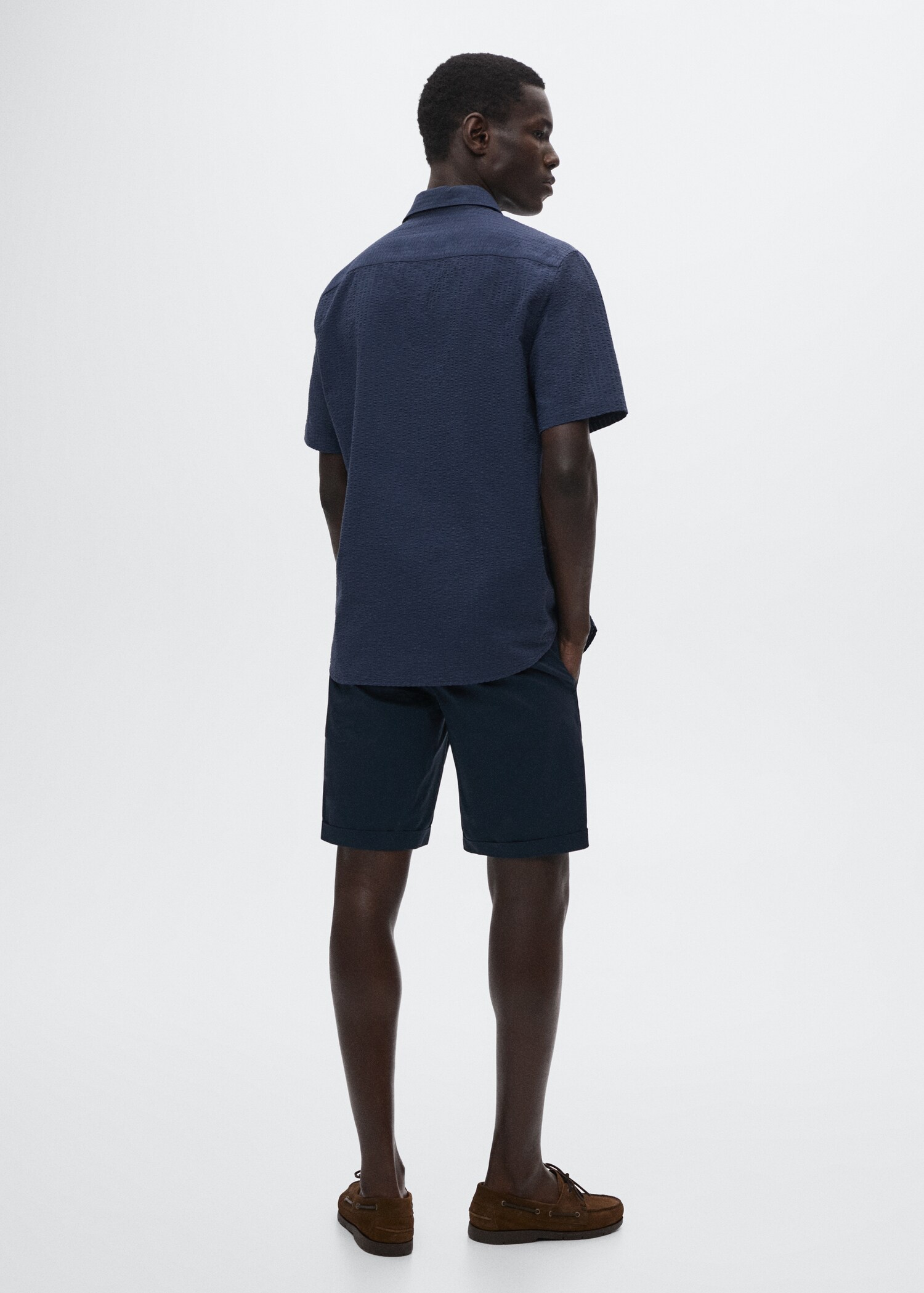 Cotton seersucker shirt - Reverse of the article