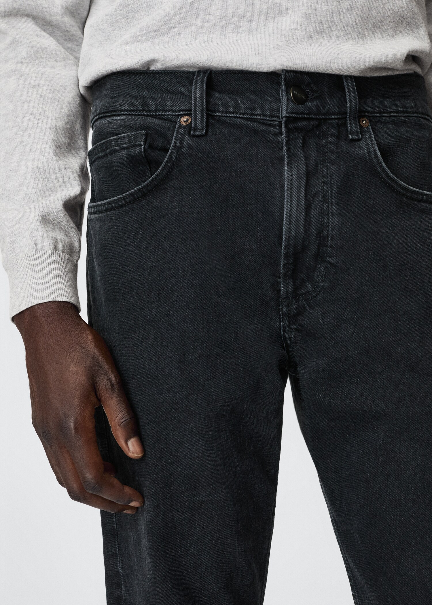 Ben tapered cropped jeans - Details of the article 1