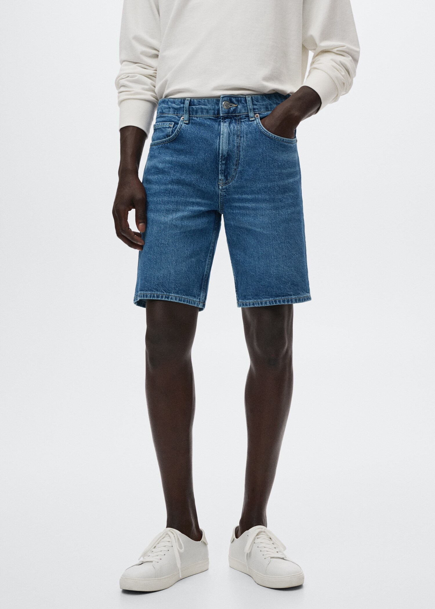 Regular-fit denim bermuda shorts - Medium plane