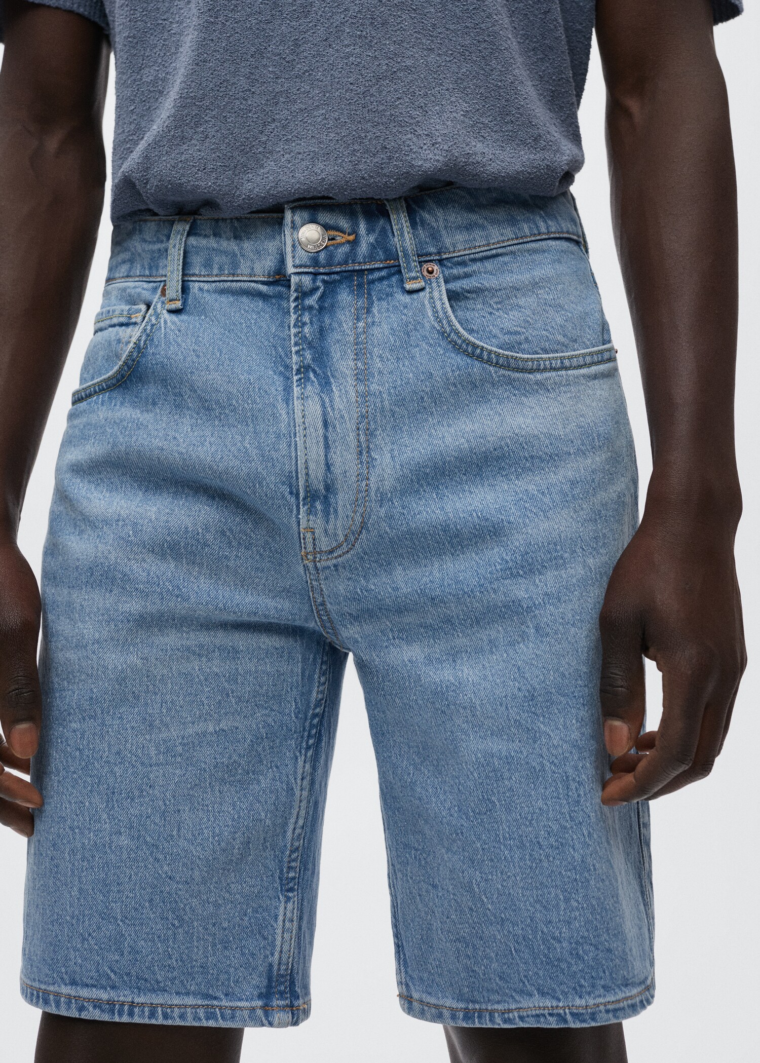 Regular-fit denim bermuda shorts - Details of the article 1