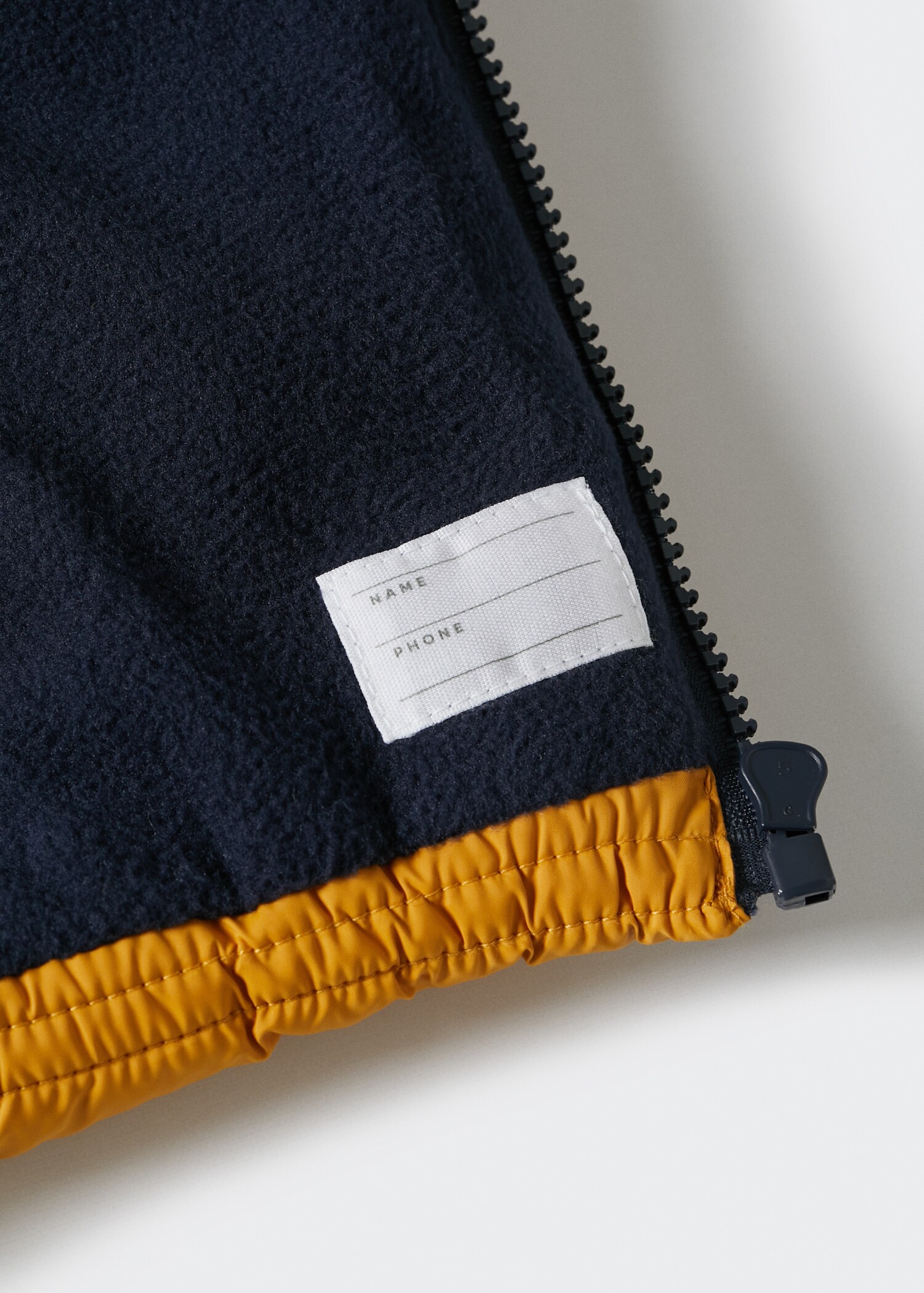 Quilted gilet - Details of the article 8