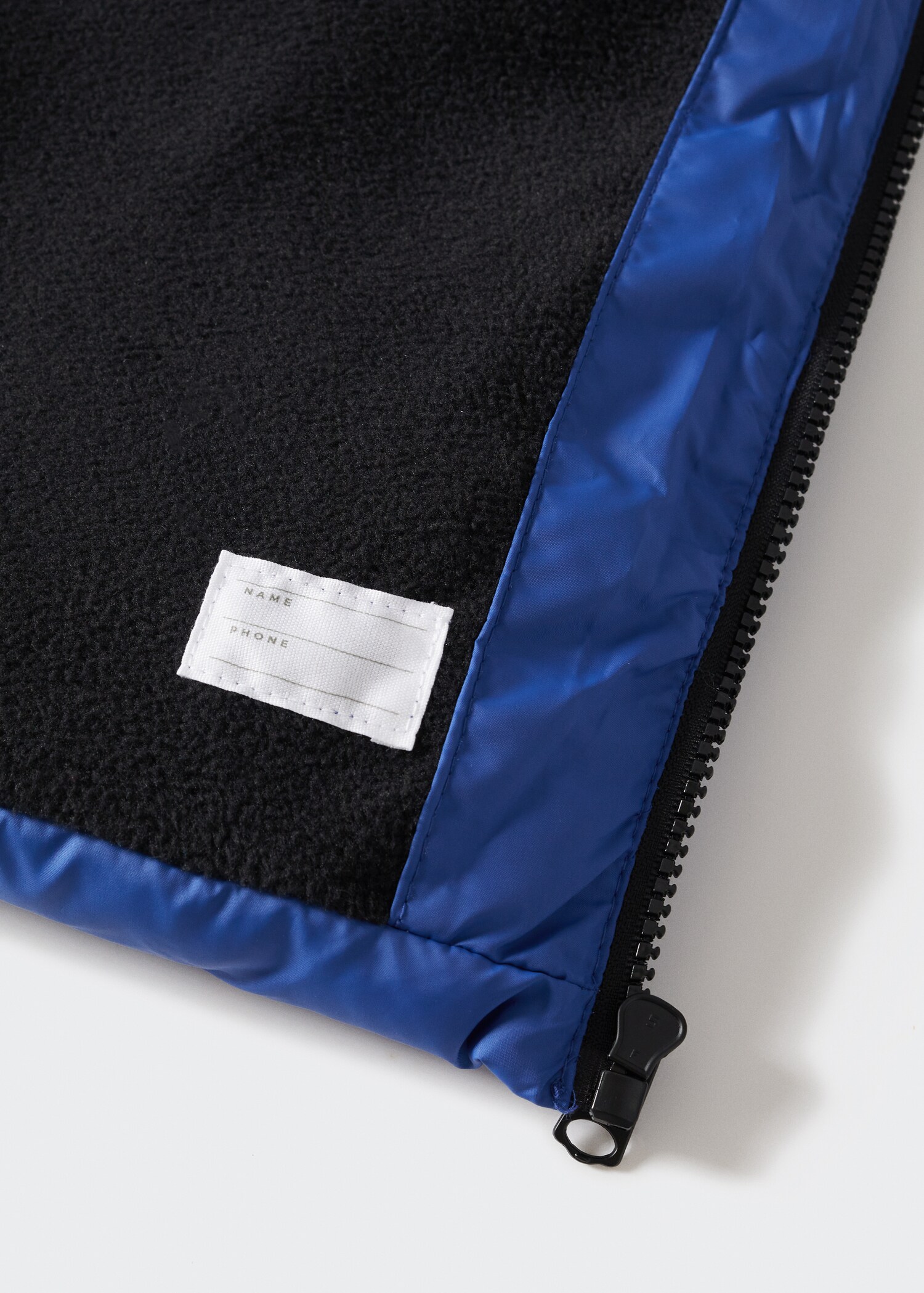 Quilted gilet - Details of the article 8