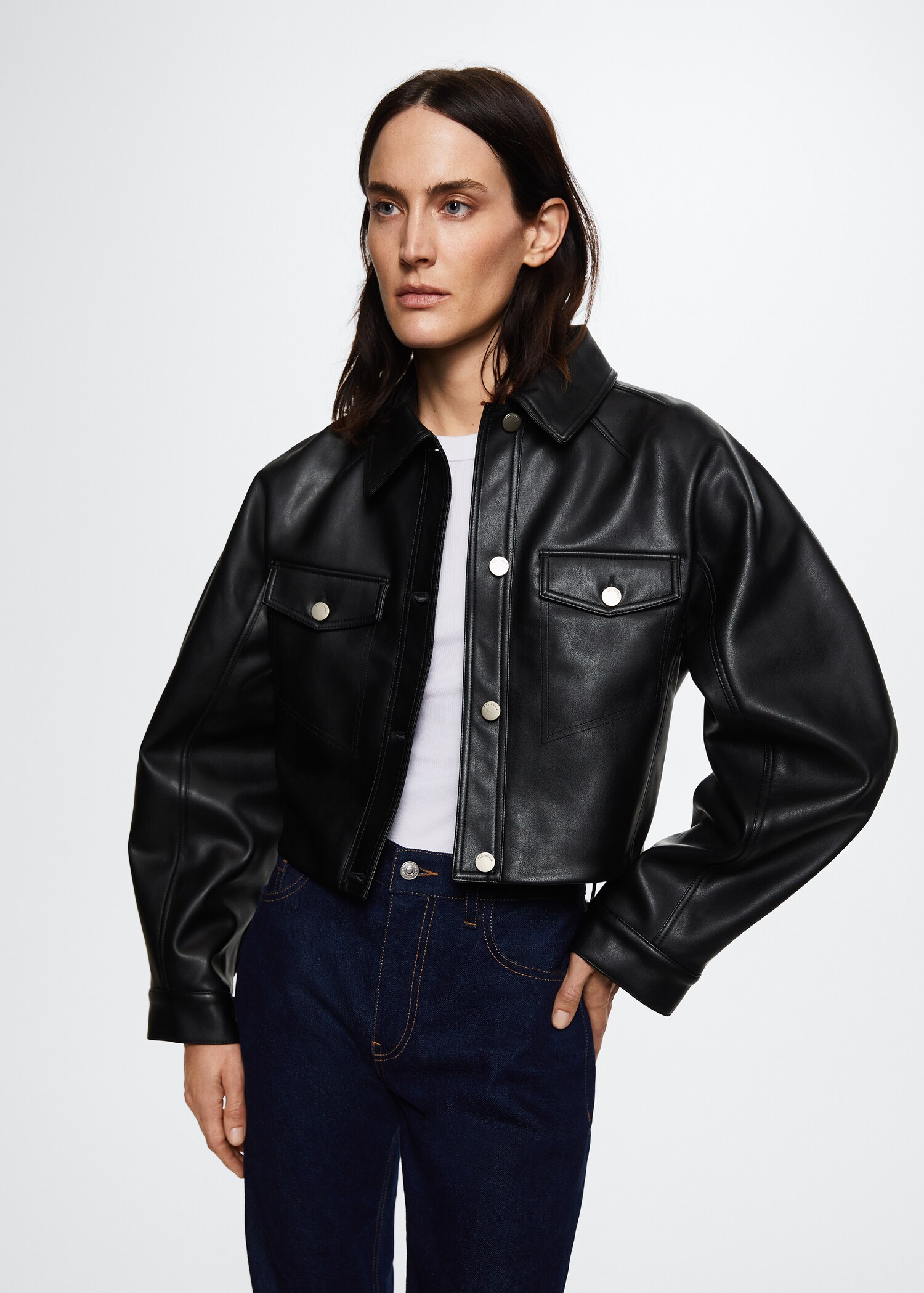 Chaqueta efecto piel corta - Plano medio