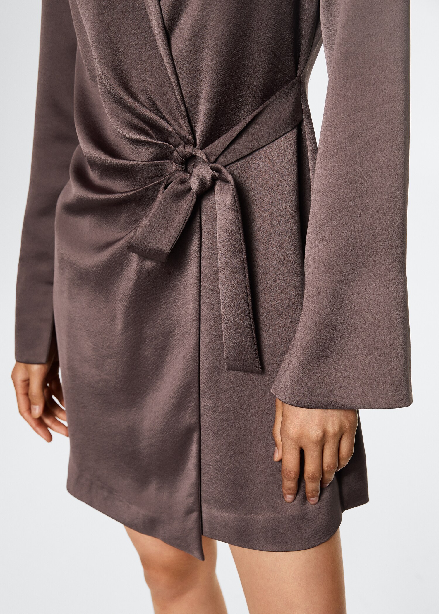 Satin shirt dress - Details of the article 1