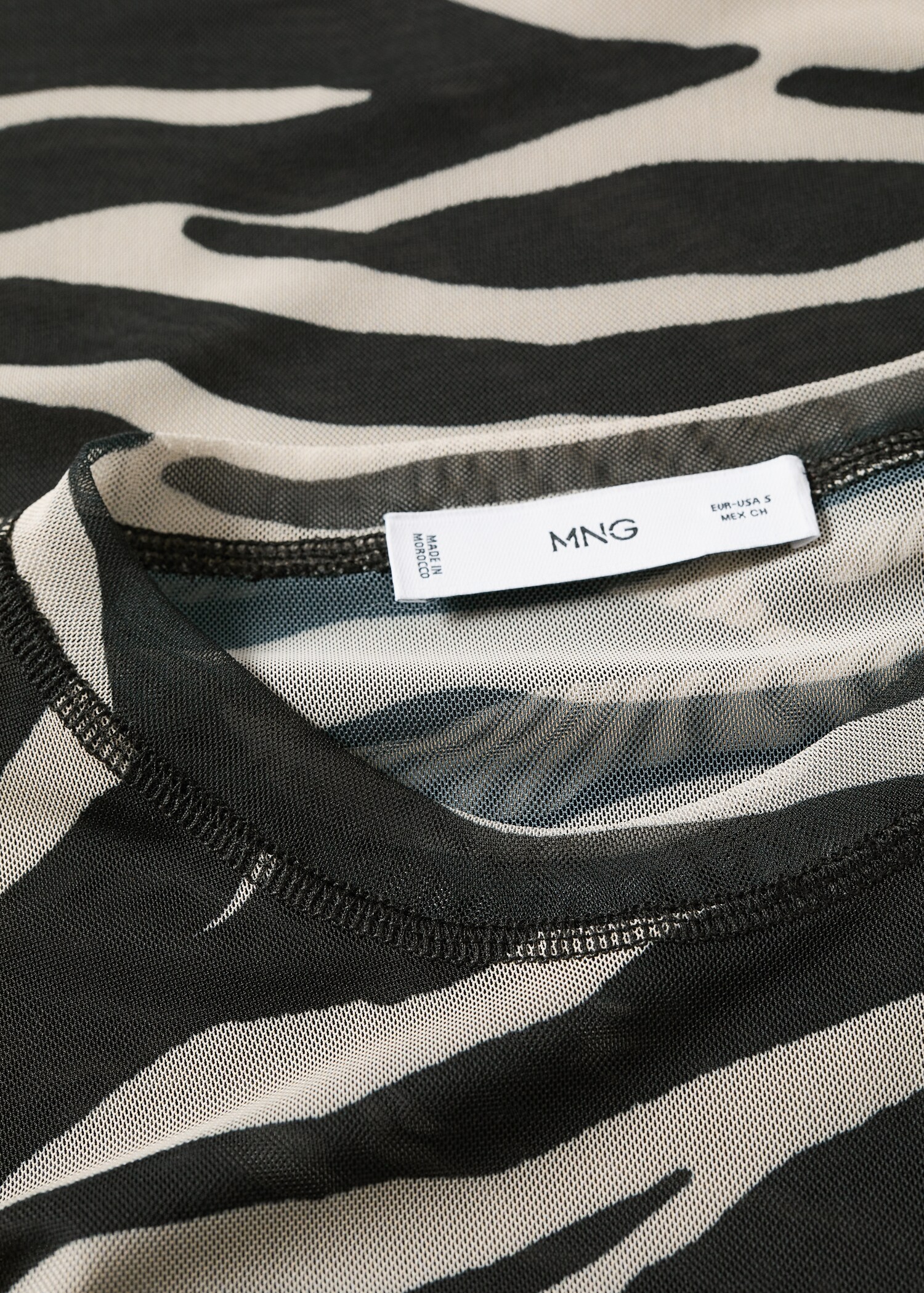 Animal print T-shirt - Details of the article 8