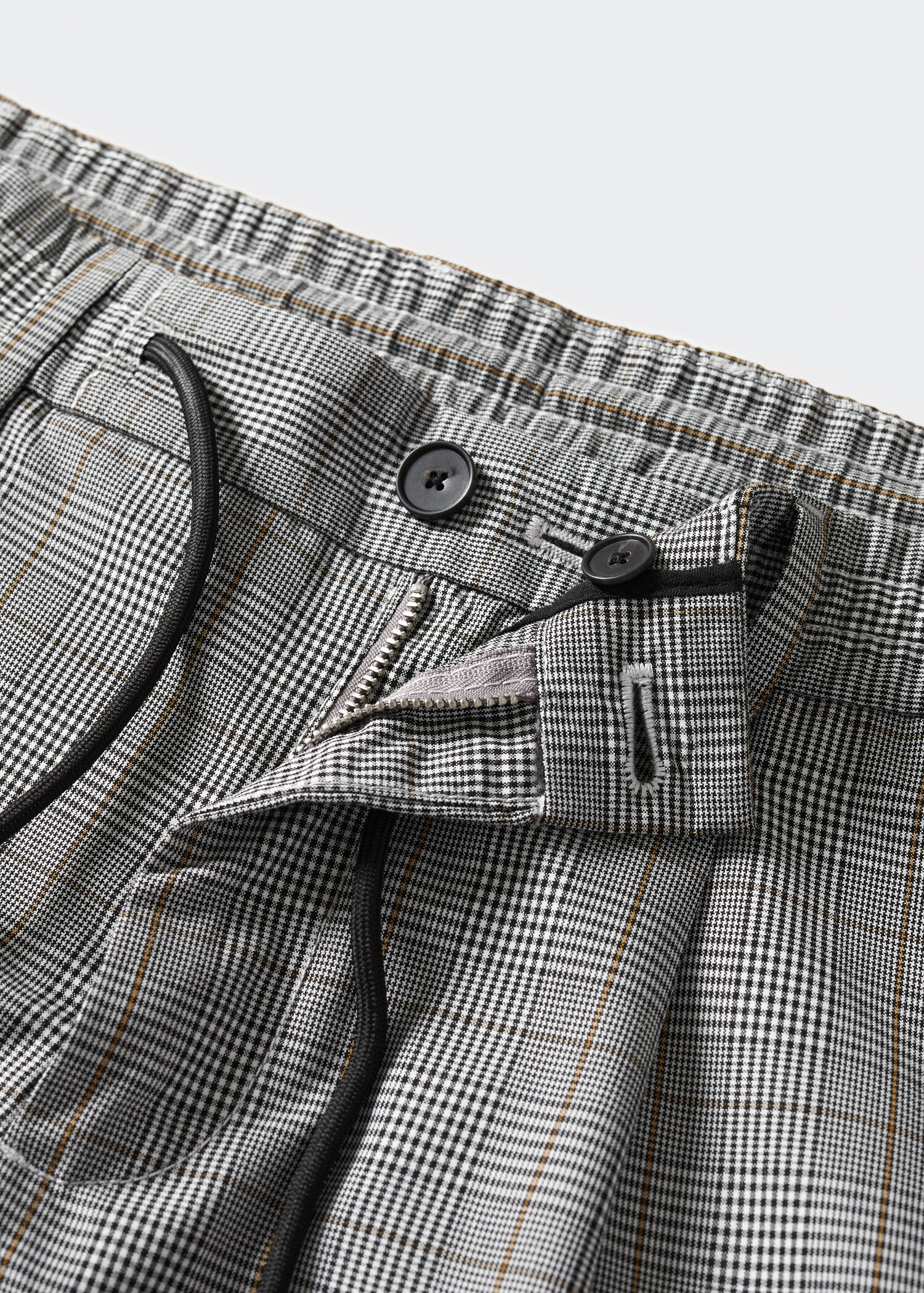 Karierte Jogger-Pants - Detail des Artikels 8