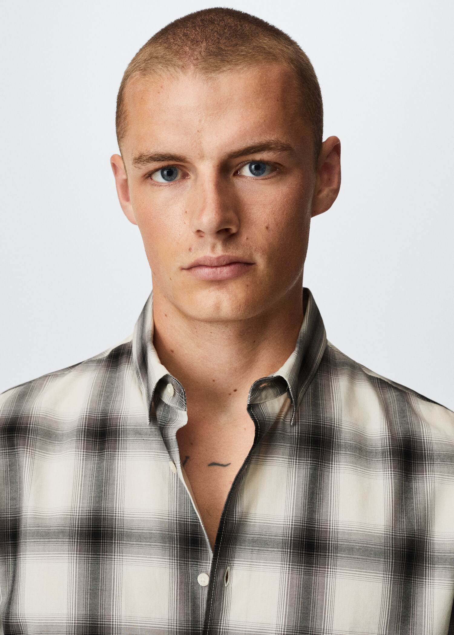Camicia regular fit cotone quadri - Dettaglio dell'articolo 1