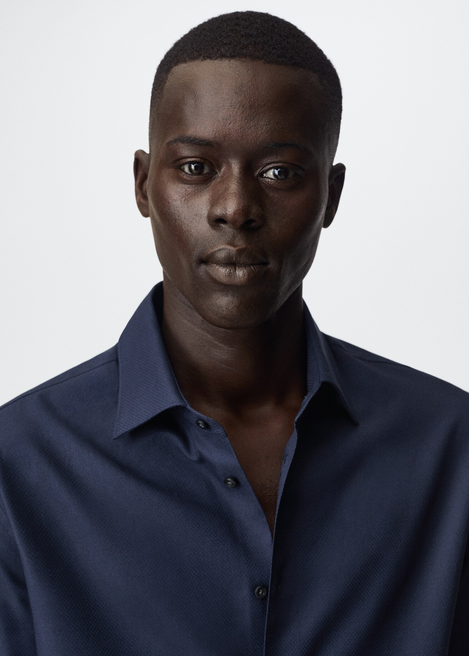 Slim fit cotton shirt - Details of the article 1