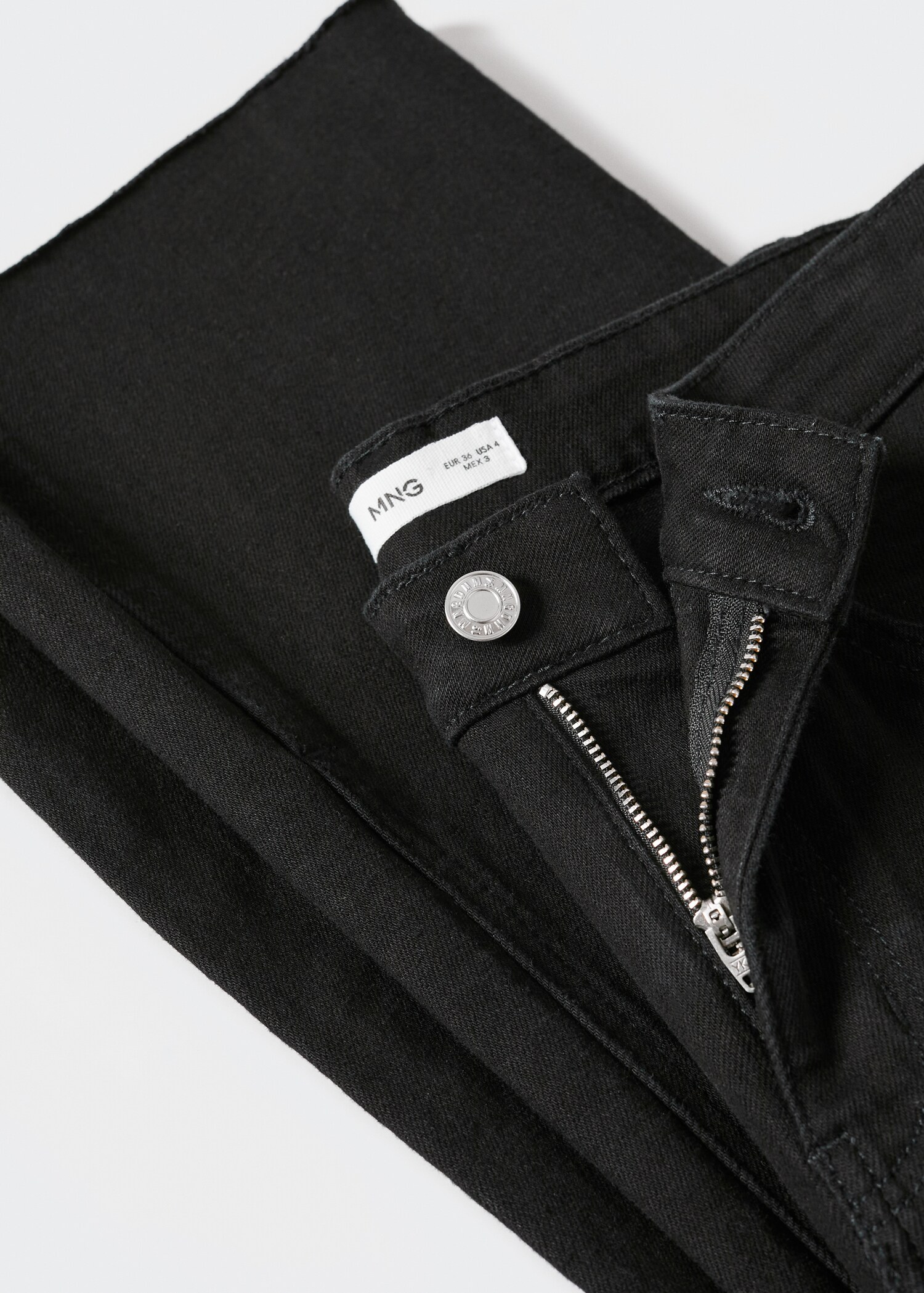 Mid-rise straight jeans - Details of the article 8