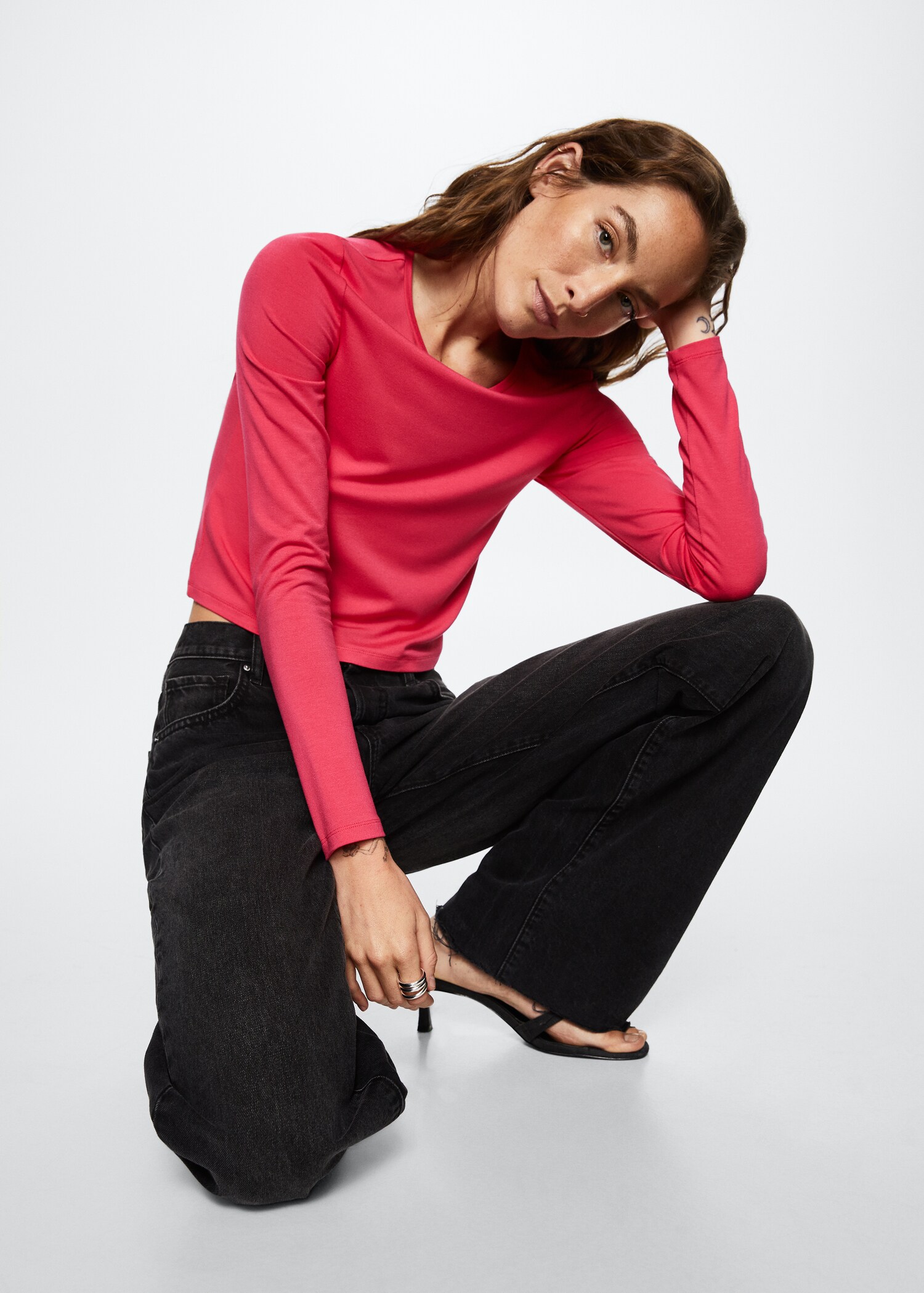 Crop T-shirt - Details of the article 2