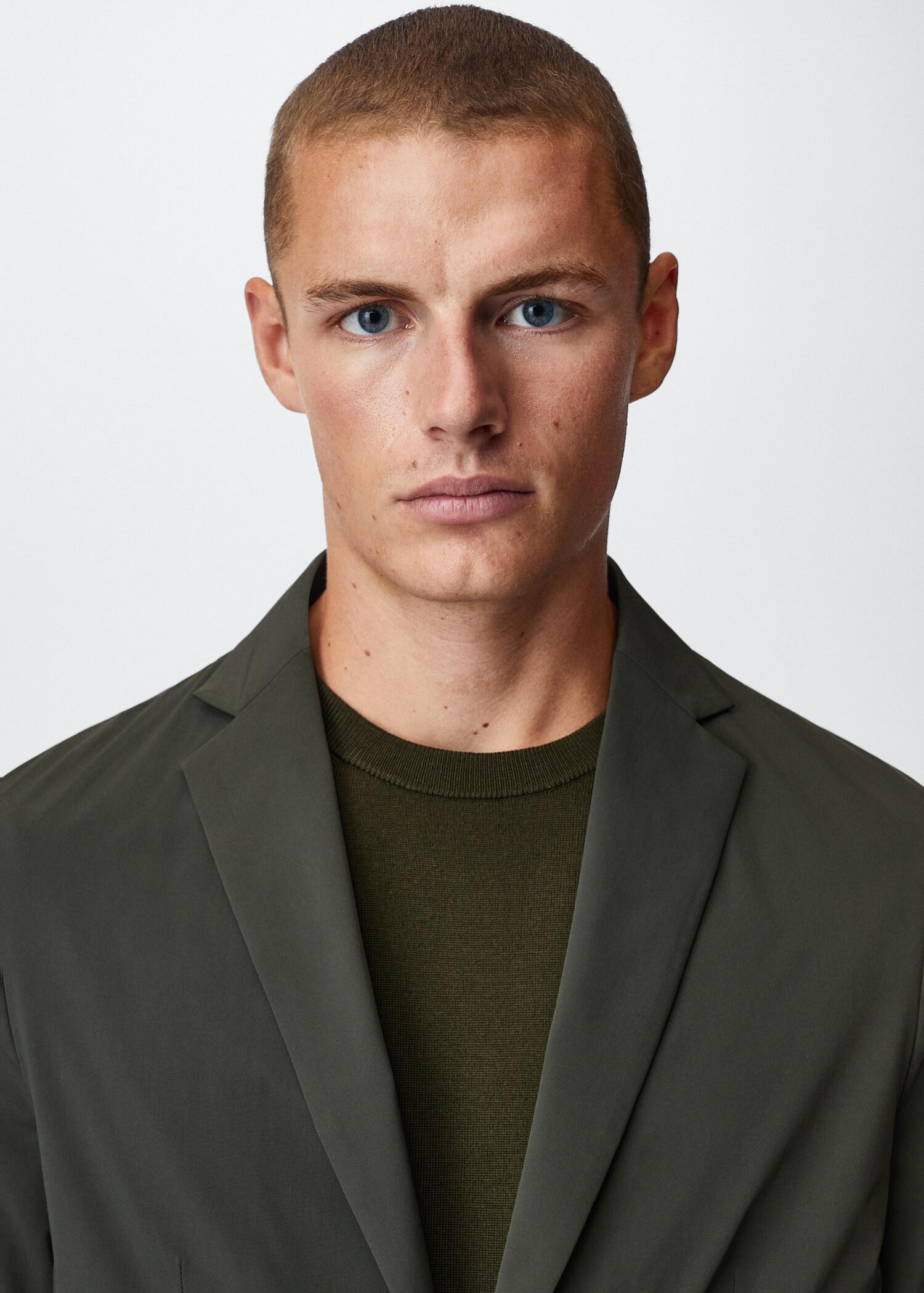 Marynarka garniturowa slim fit ze stretchem - Szczegóły artykułu 4