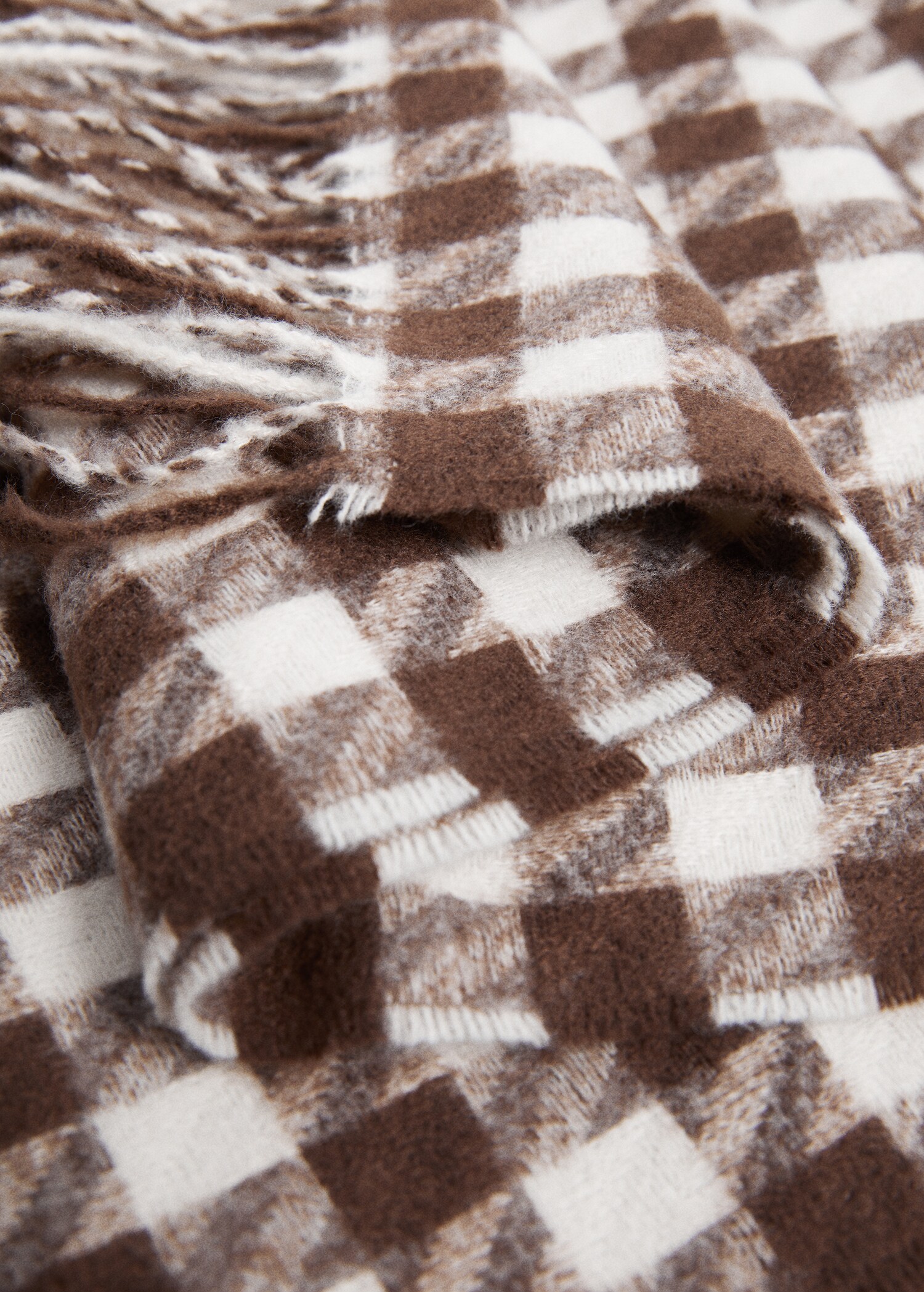 Houndstooth knit scarf - Medium plane