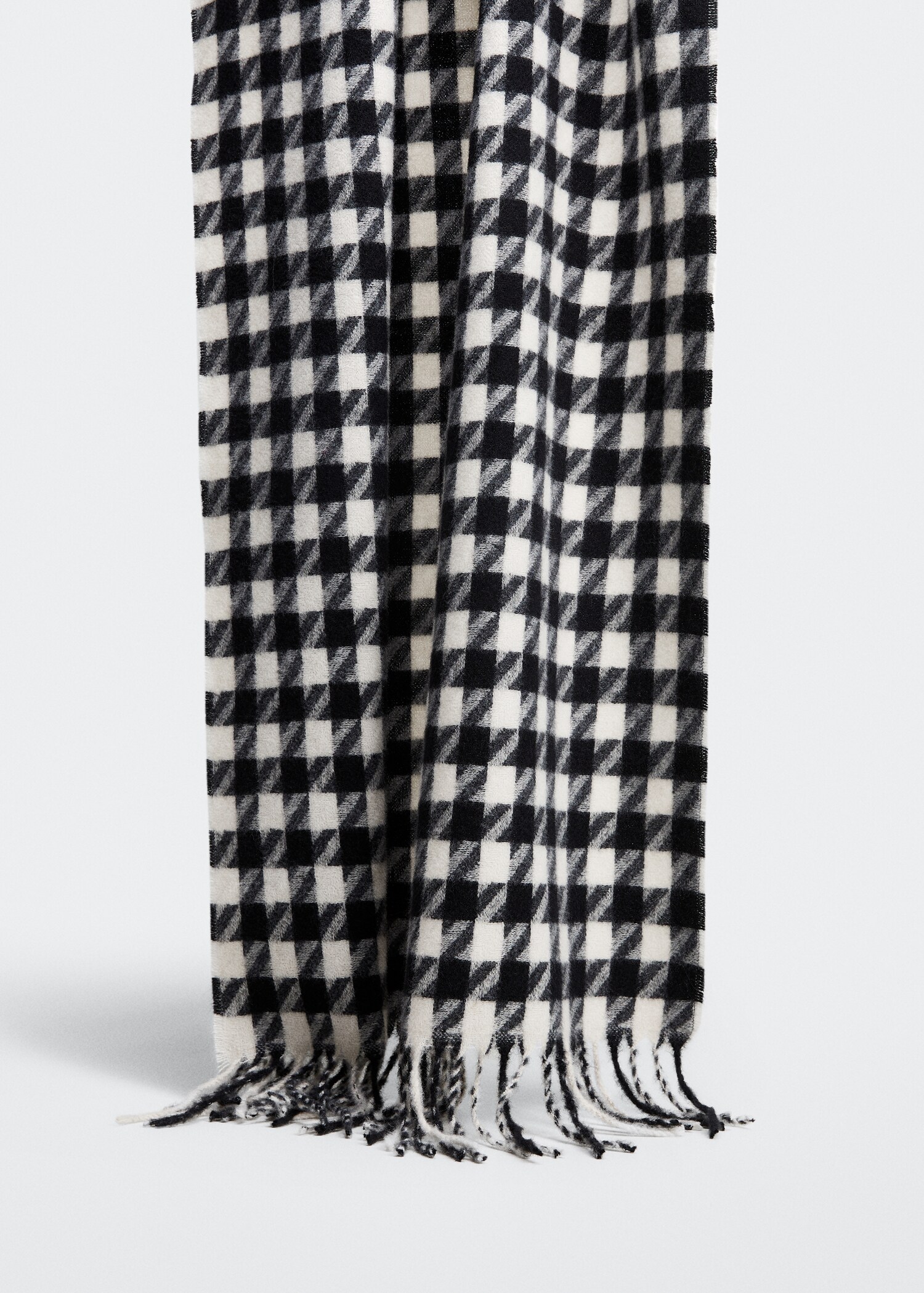 Houndstooth knit scarf - Medium plane
