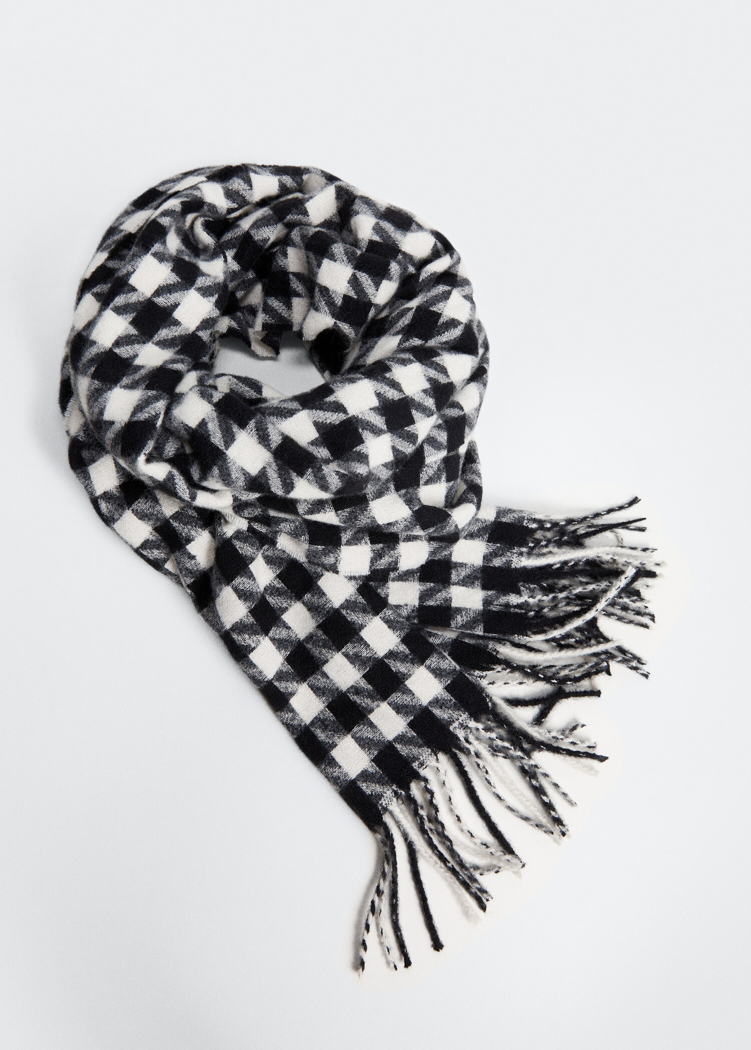 Houndstooth knit scarf - Details of the article 5