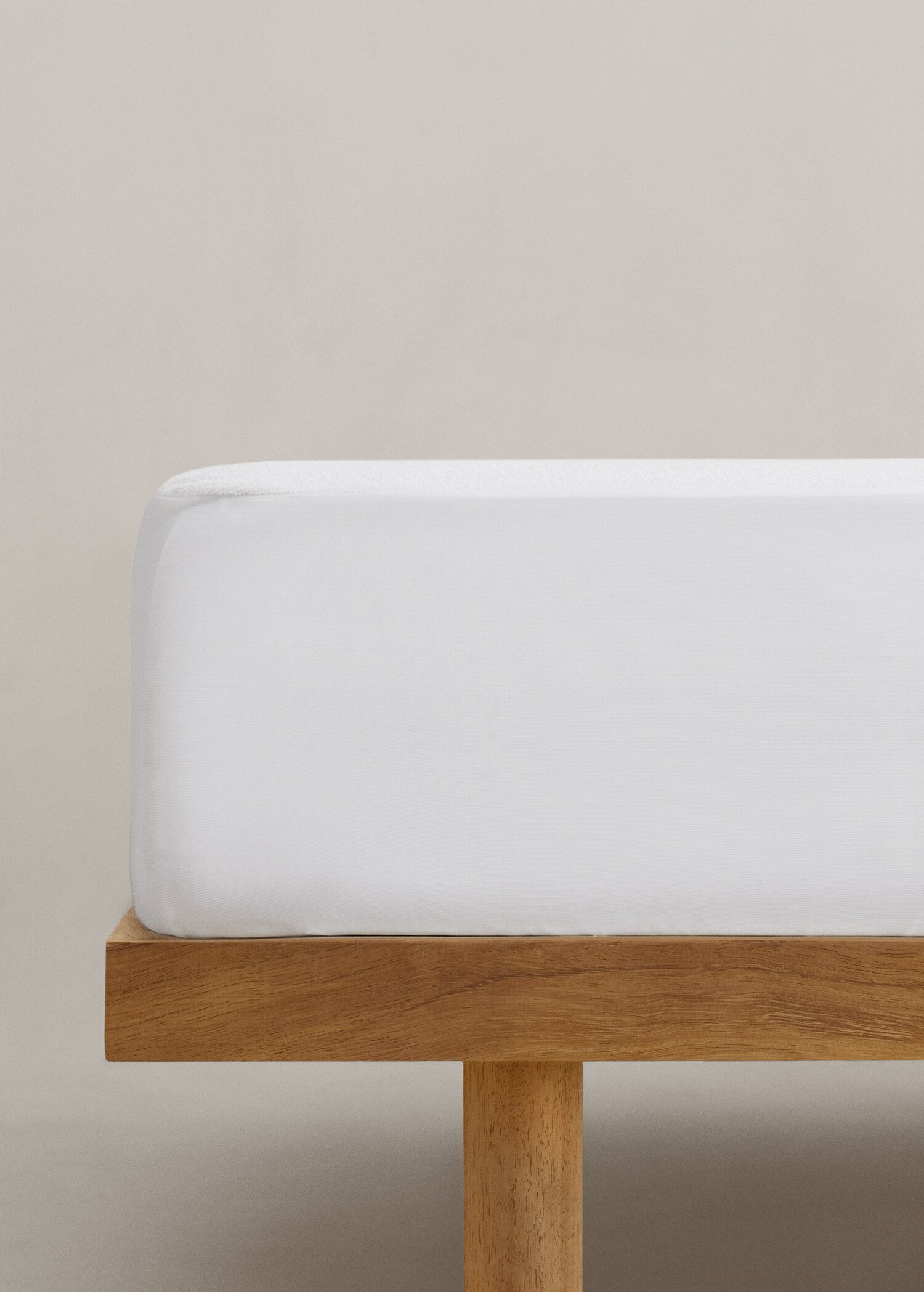 Matress protector (Superking bed) - Article without model