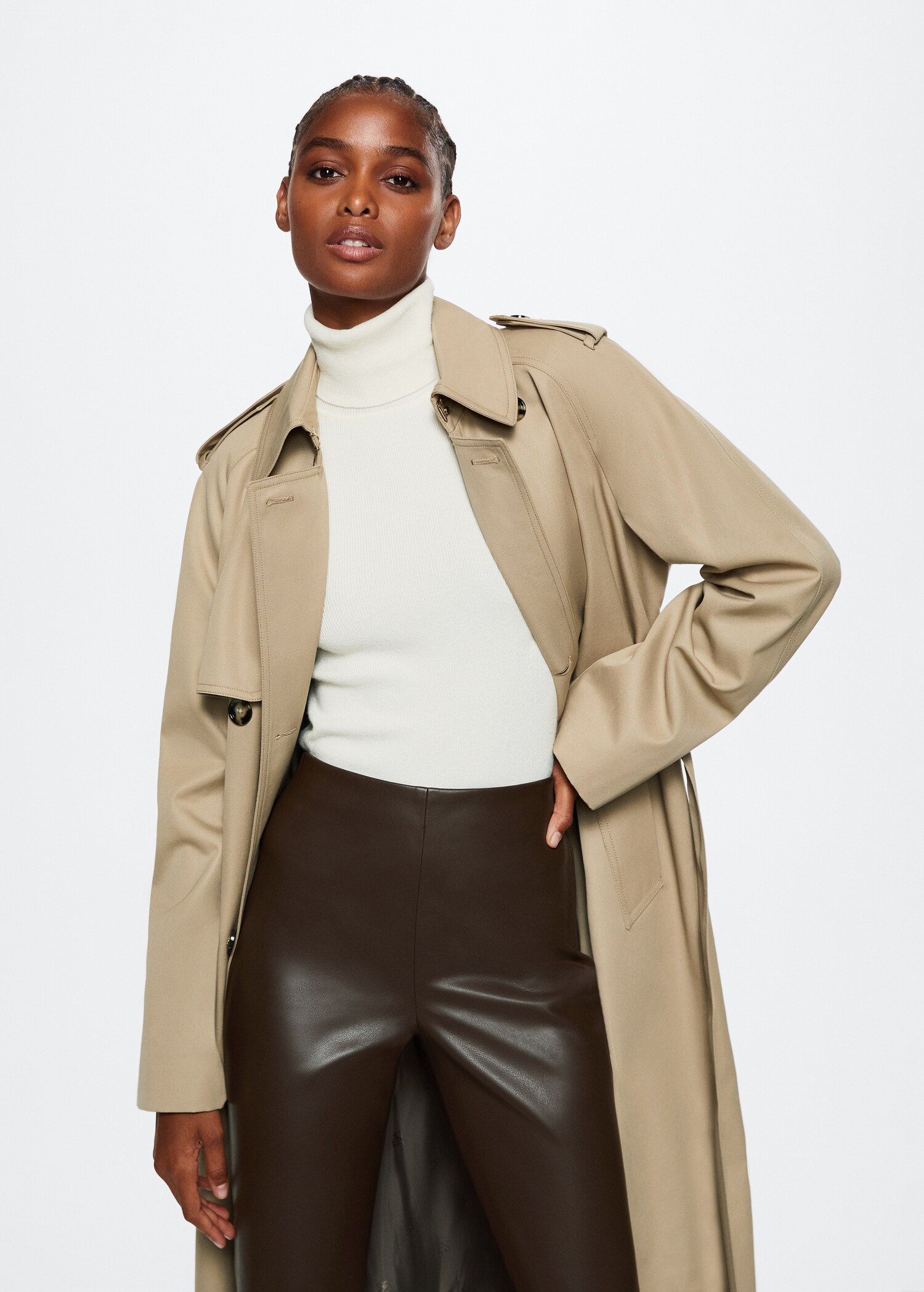 Leather-effect leggings with split hems - Details of the article 2