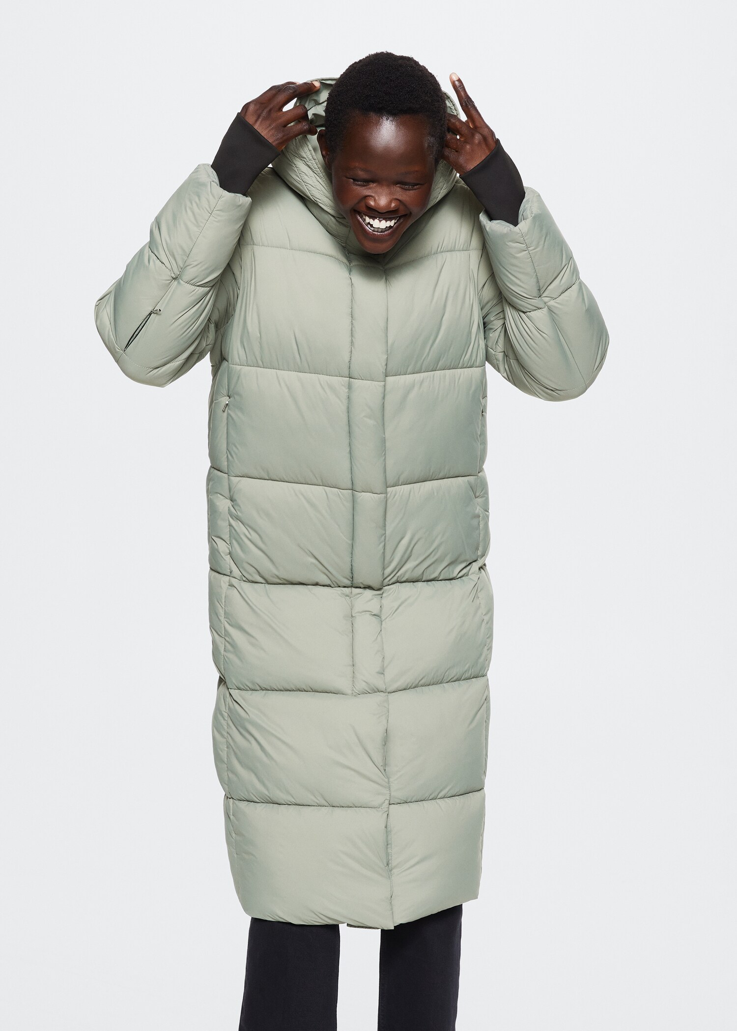 Quilted long coat - Medium plane