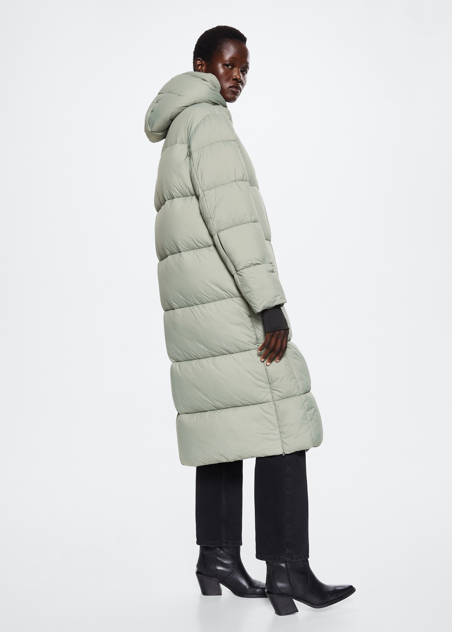 Quilted long coat - Details of the article 2
