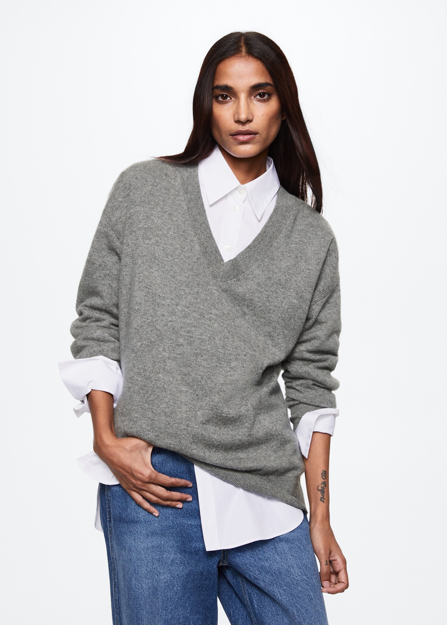 V-neck cashmere sweater - Medium plane
