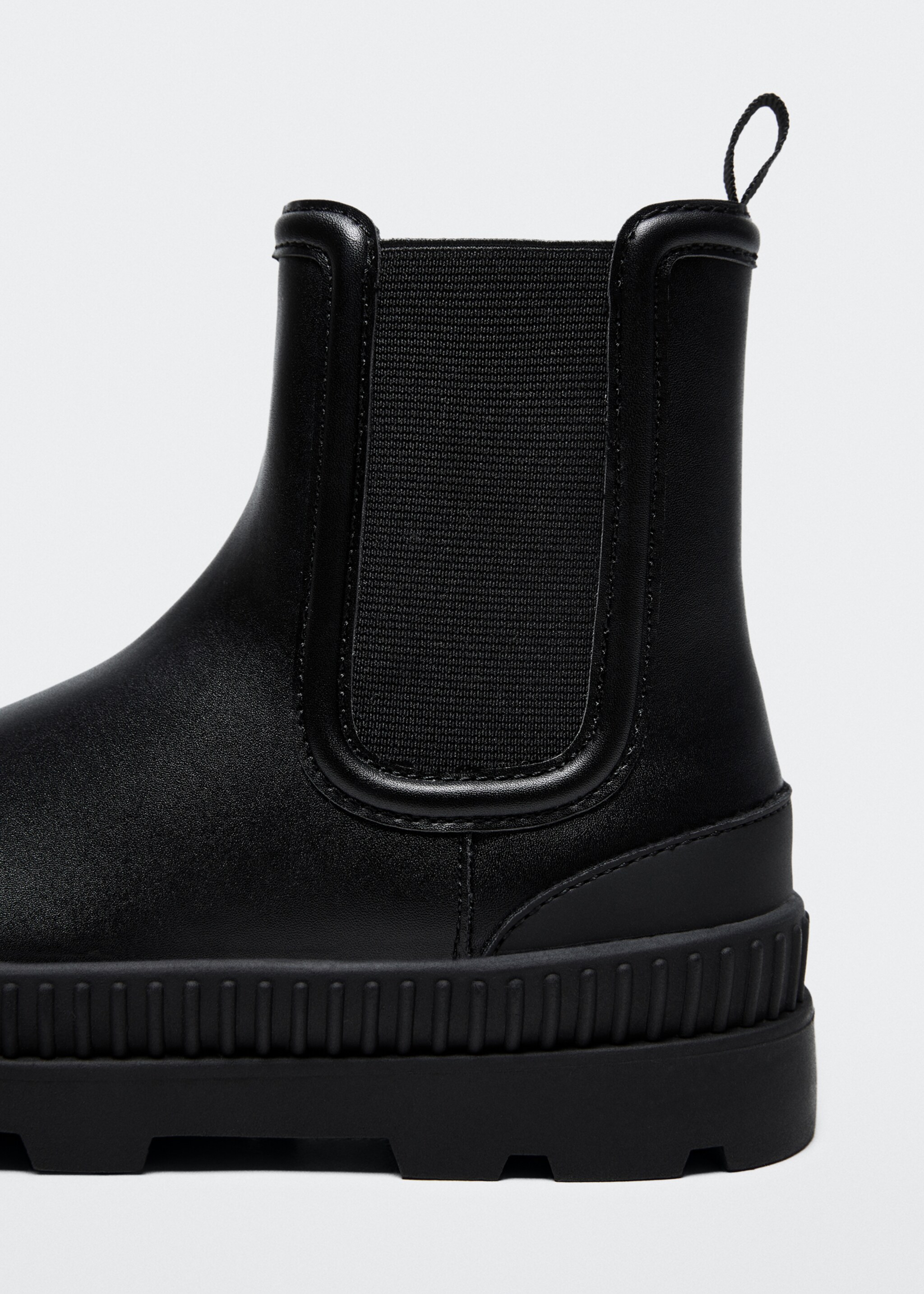 Track outsole boots - Details of the article 4