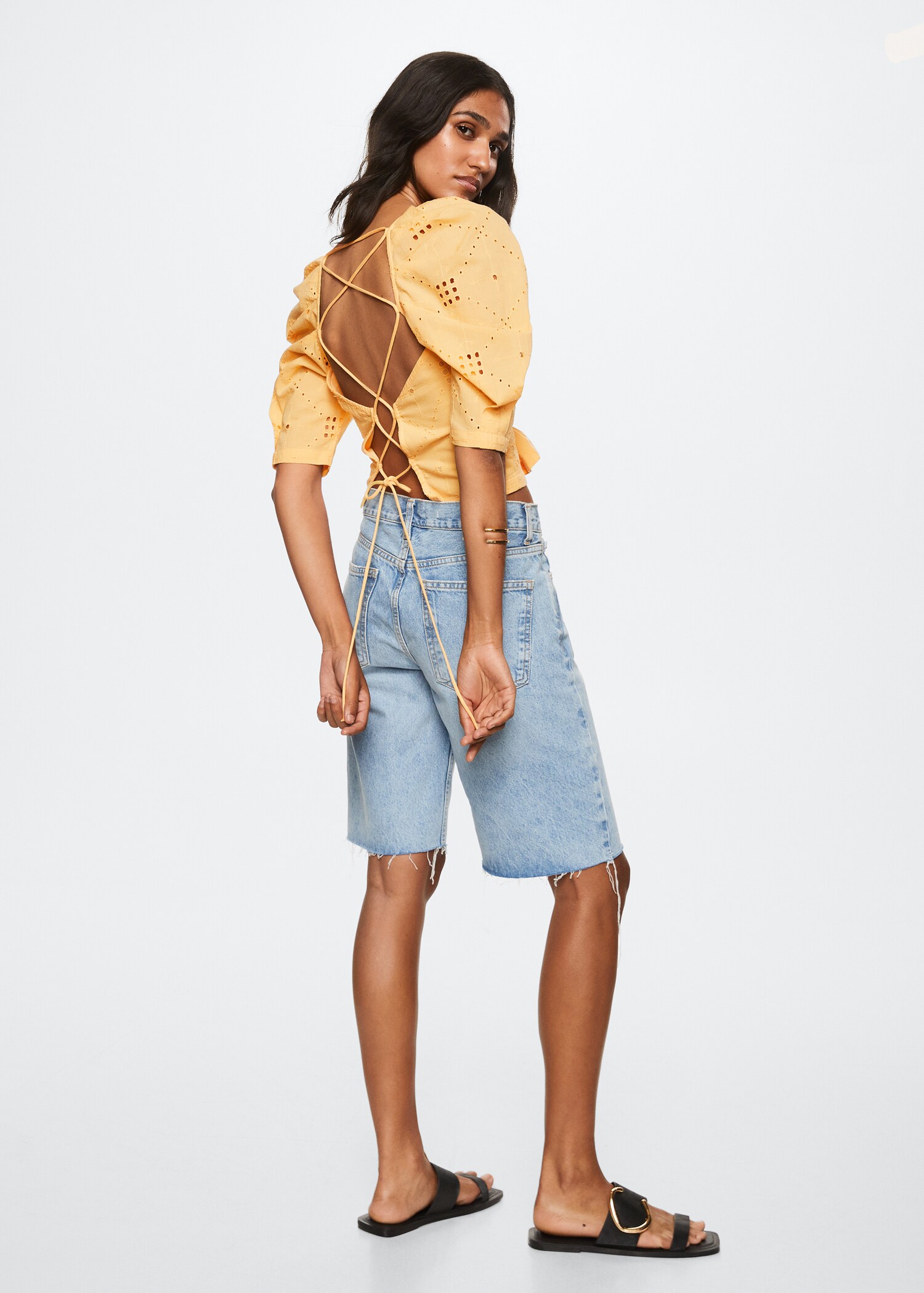 Blouse crop manches bouffantes - Verso de l’article