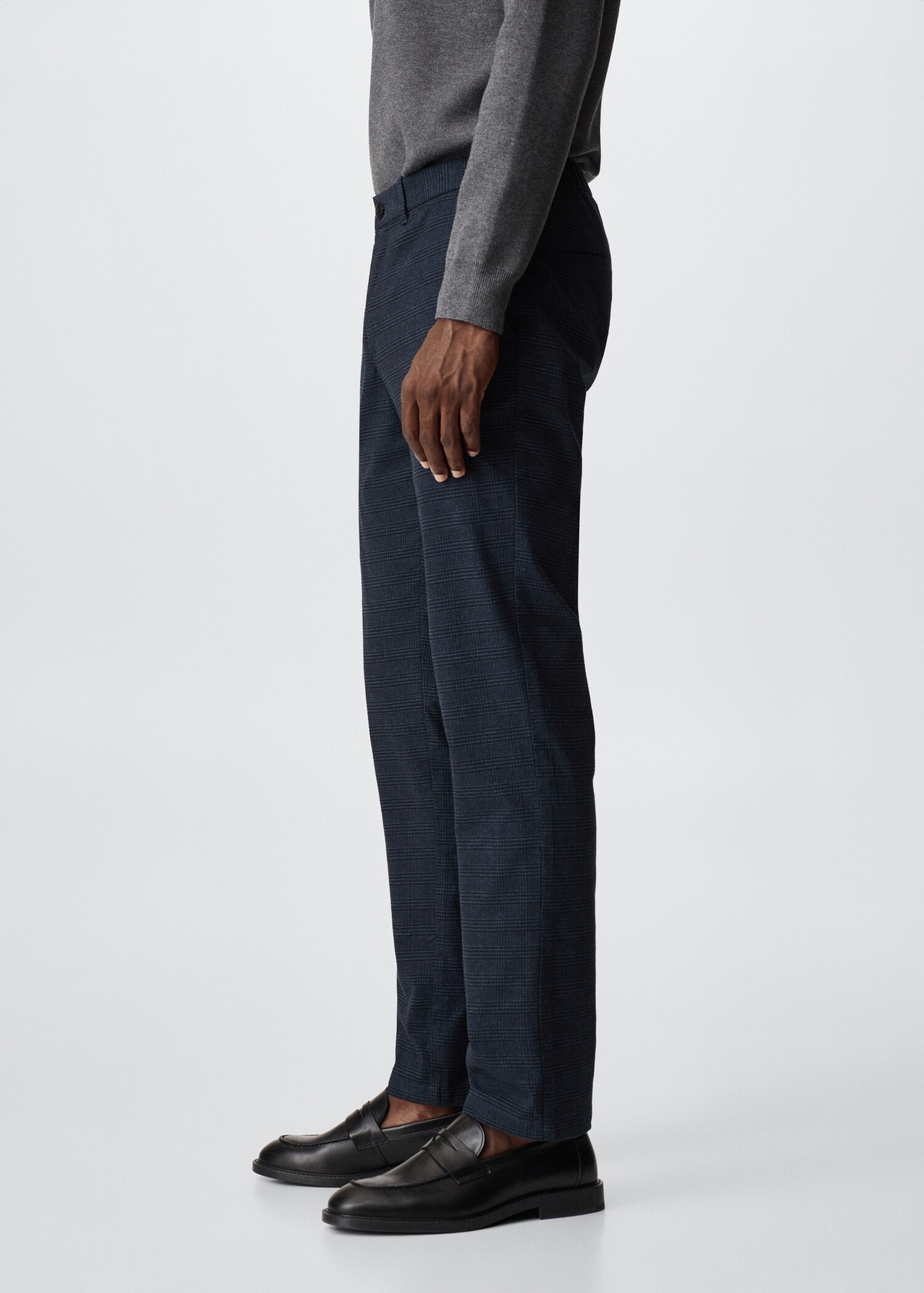 Pantalon slim fit à carreaux en coton - Détail de l'article 6