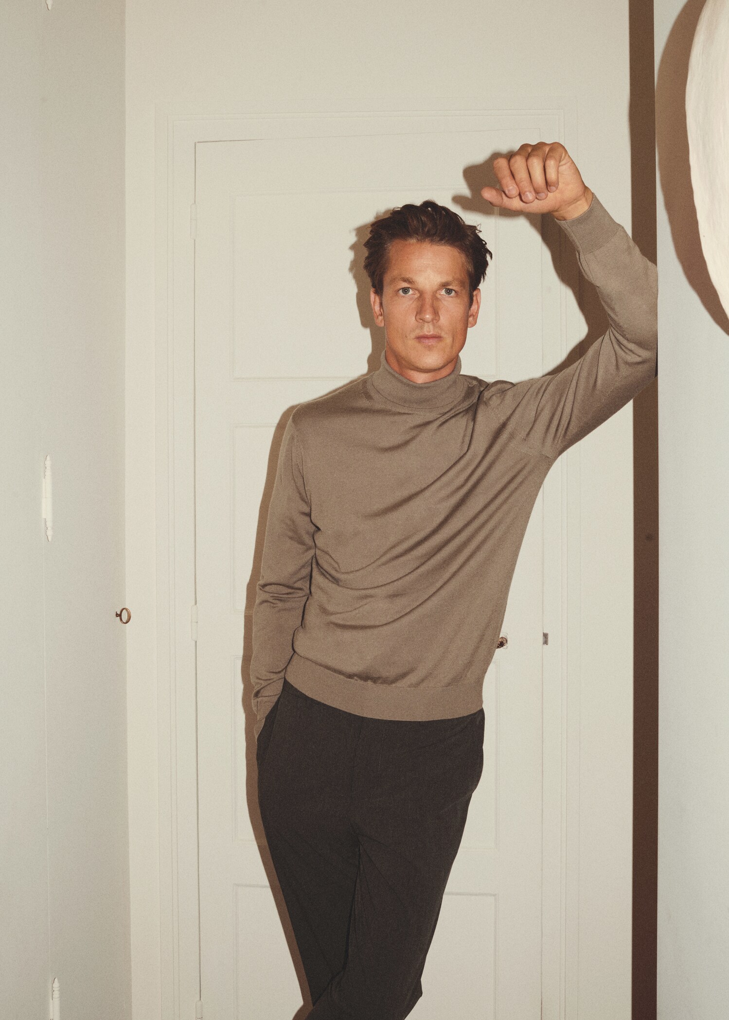 Turtleneck wool sweater - Details of the article 5