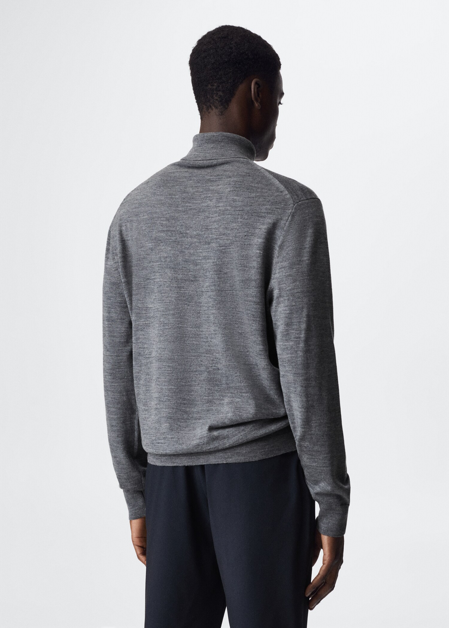 Turtleneck wool sweater - Reverse of the article