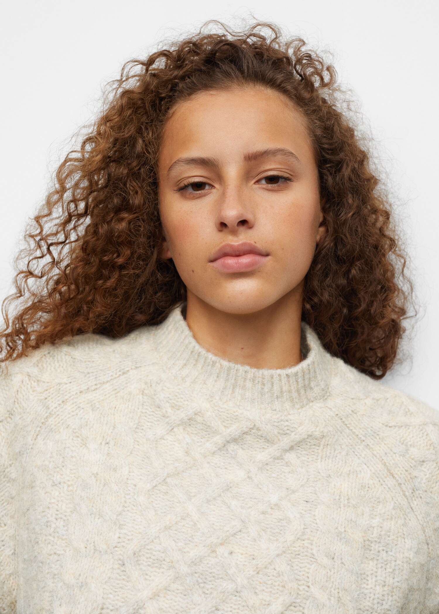Cable-knit sweater - Details of the article 2