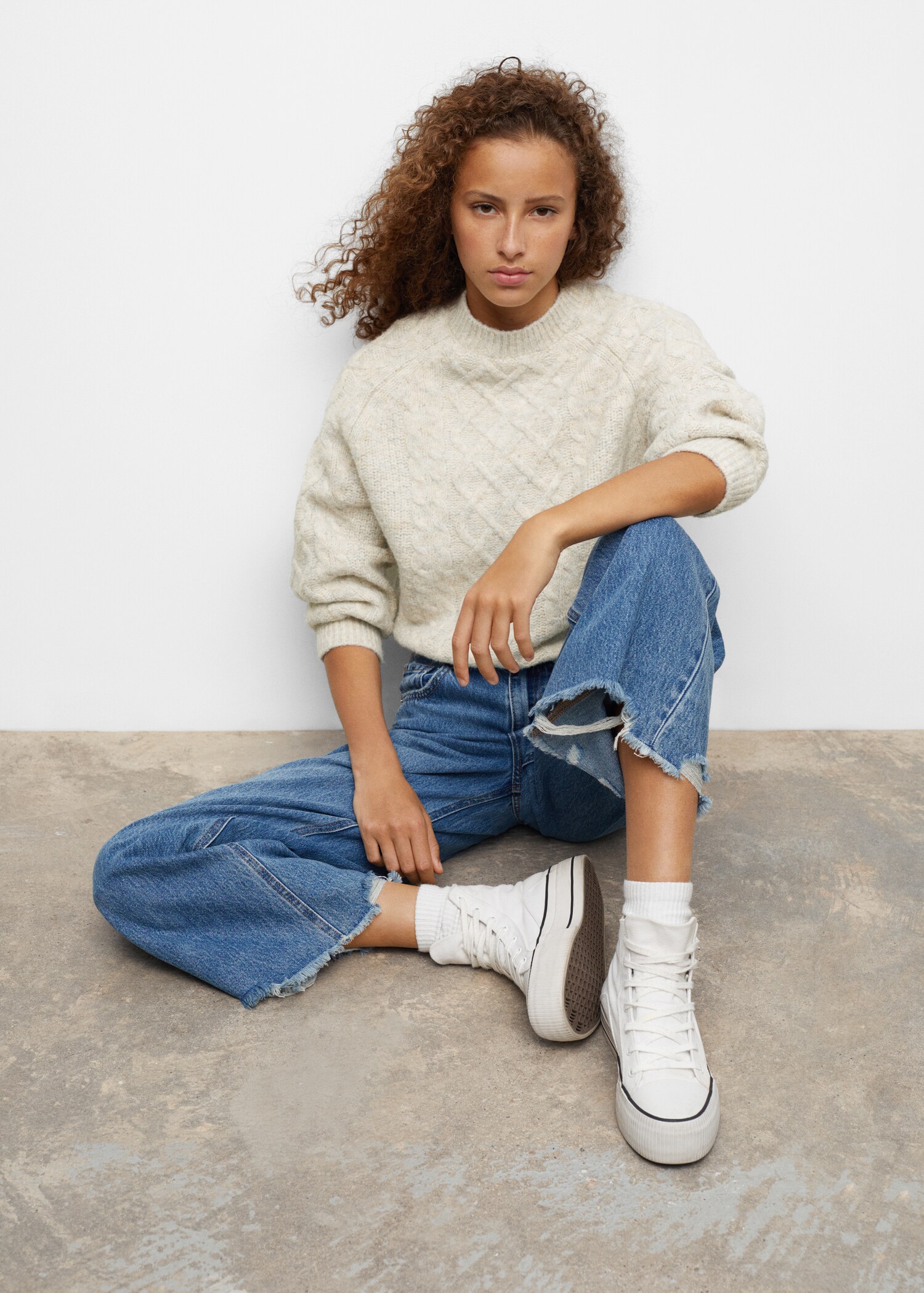 Cable-knit sweater - Details of the article 3