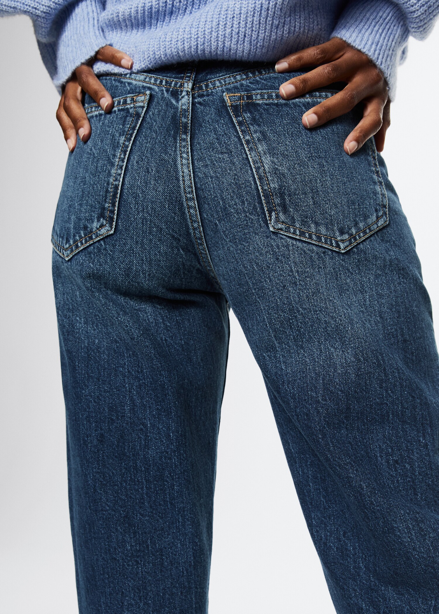 Mom high-waist jeans - Details of the article 1