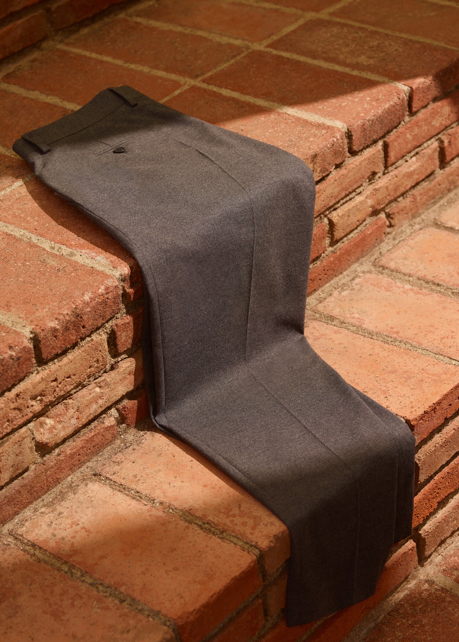  Suit trousers - Details of the article 9