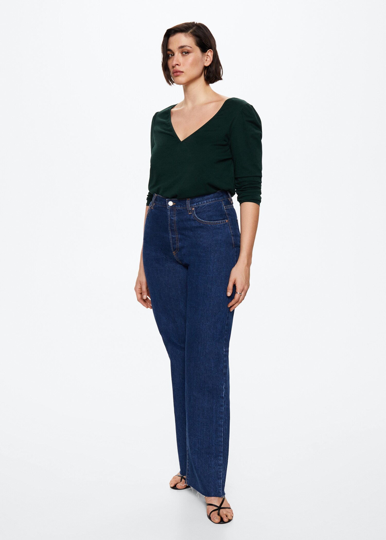 Long-sleeved V-neck T-shirt - Details of the article 3
