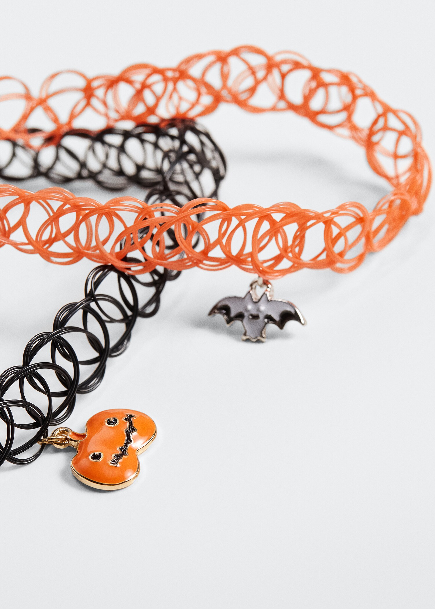 Collier Halloween - Plan moyen