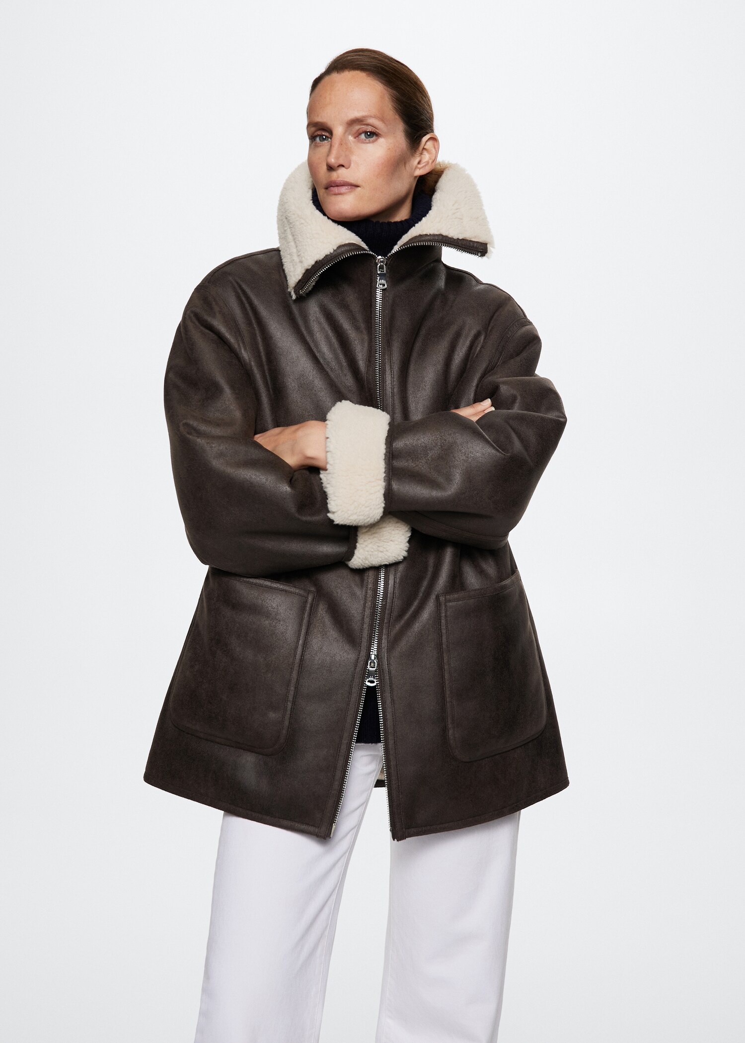 Chaqueta engomada - Plano medio