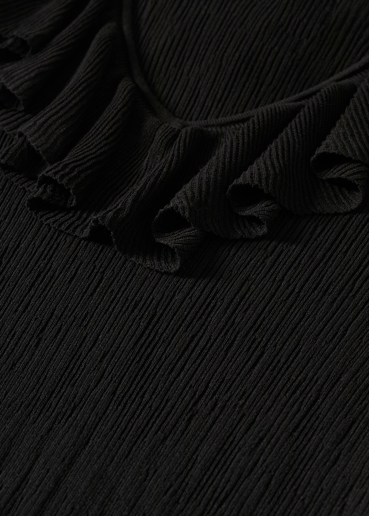Šaty s texturou a volánem - Detail zboží 8
