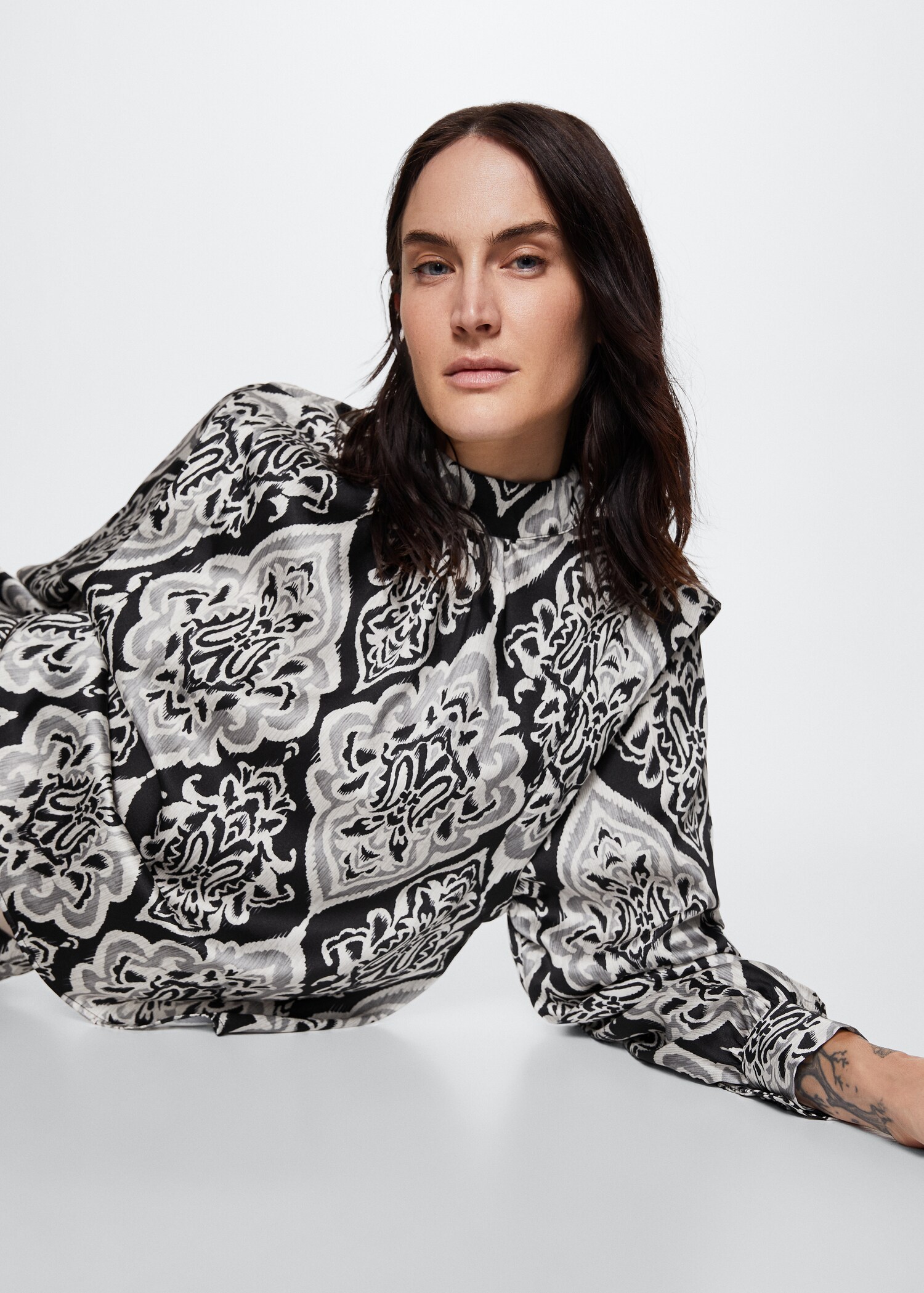 Blouse imprimée col montant - Détail de l'article 2