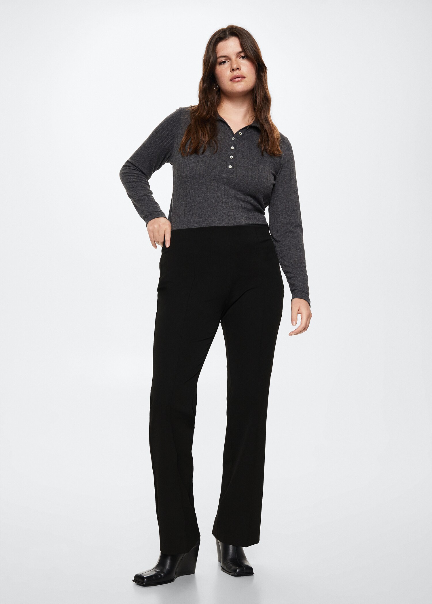 Straight trousers - Details of the article 3