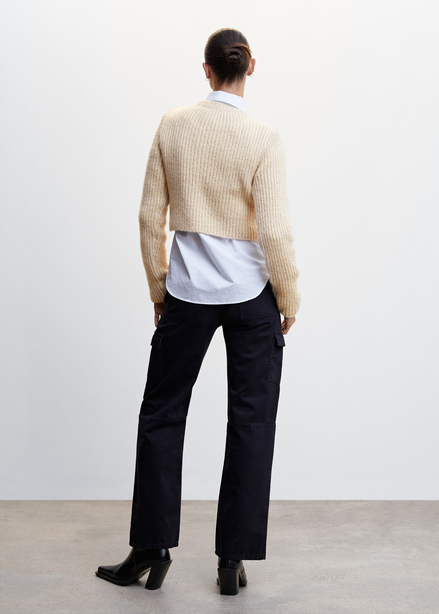 Bead sweater - Reverse of the article