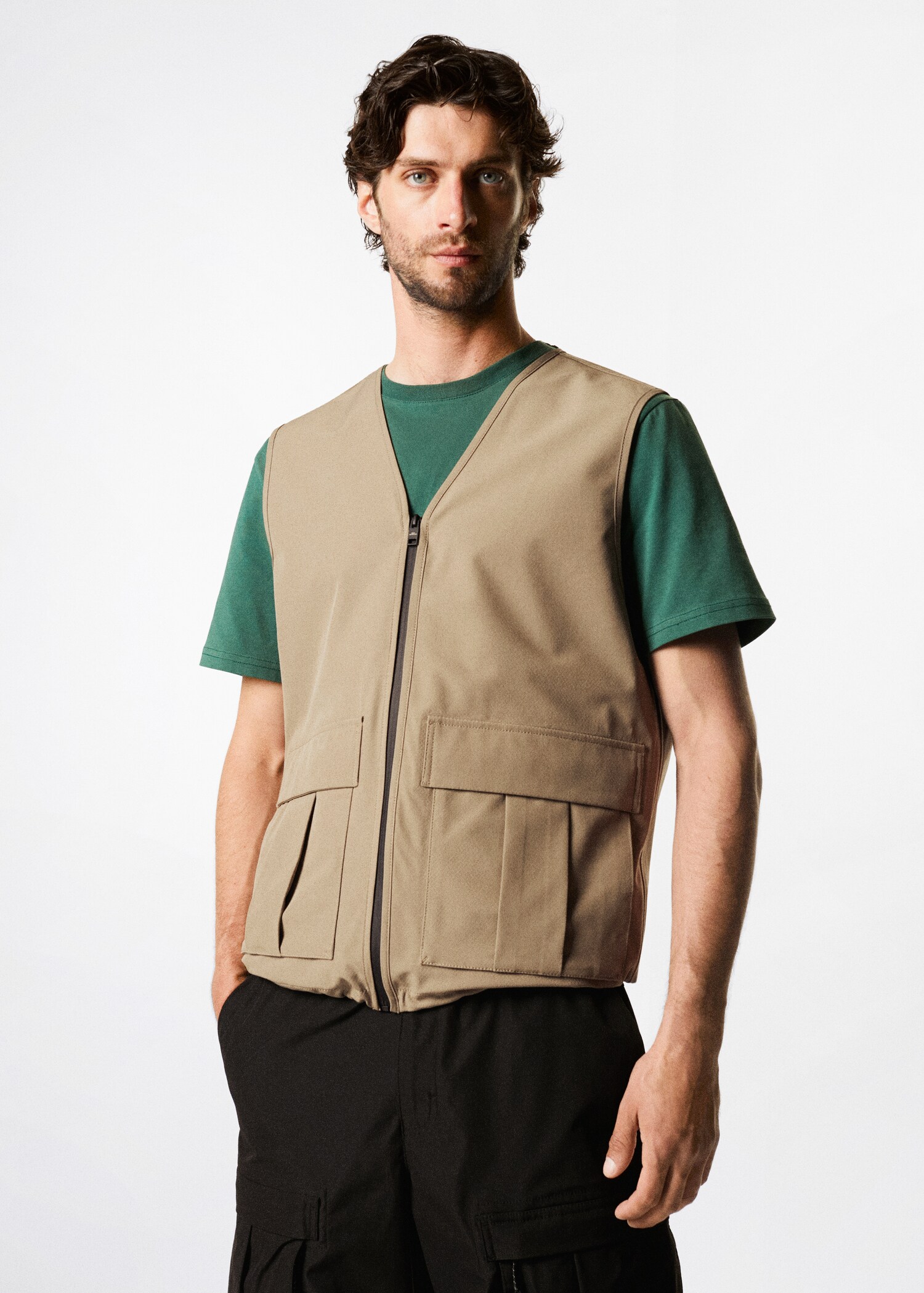 Gilet multipoche imperméable - Plan moyen