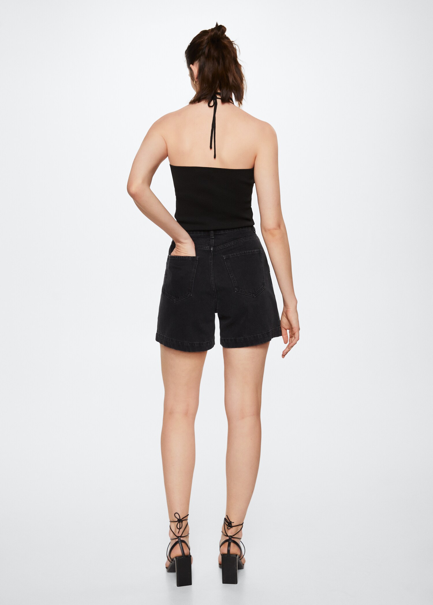 Short slouchy pinces  - Verso de l’article